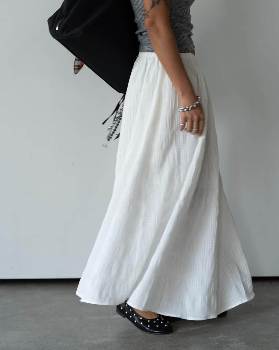 暗格紋大下擺半腰裙