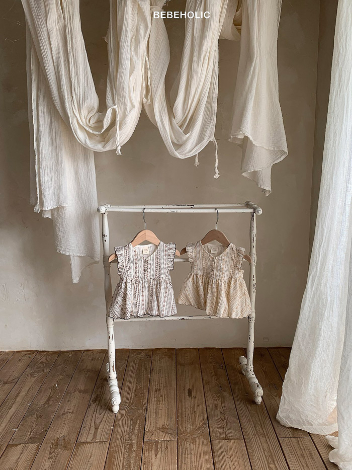 🇰🇷Bebeholic上衣