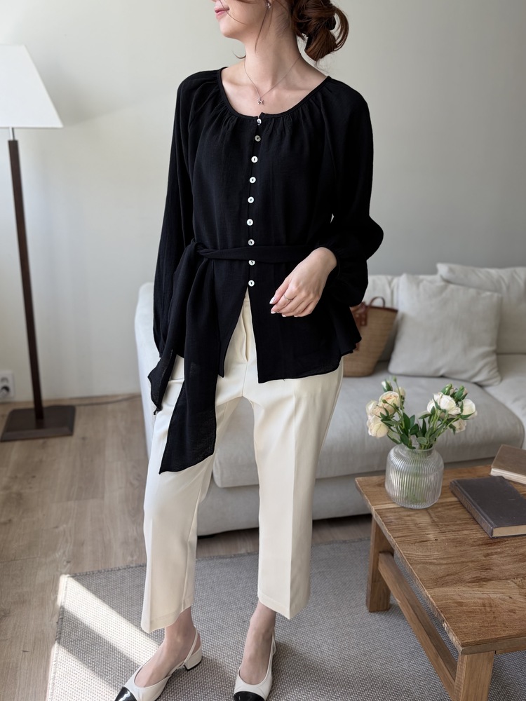 Minimal Tapered Ankle Pants (Ivory)