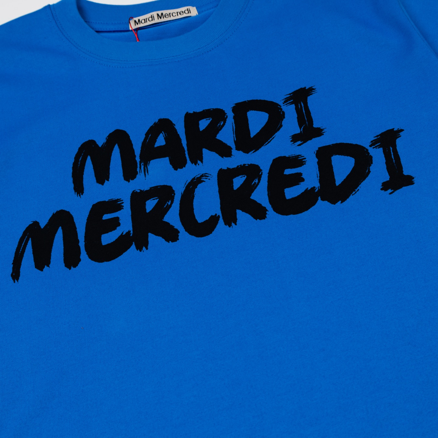 Mardi Mercredi Brush Logo Tee