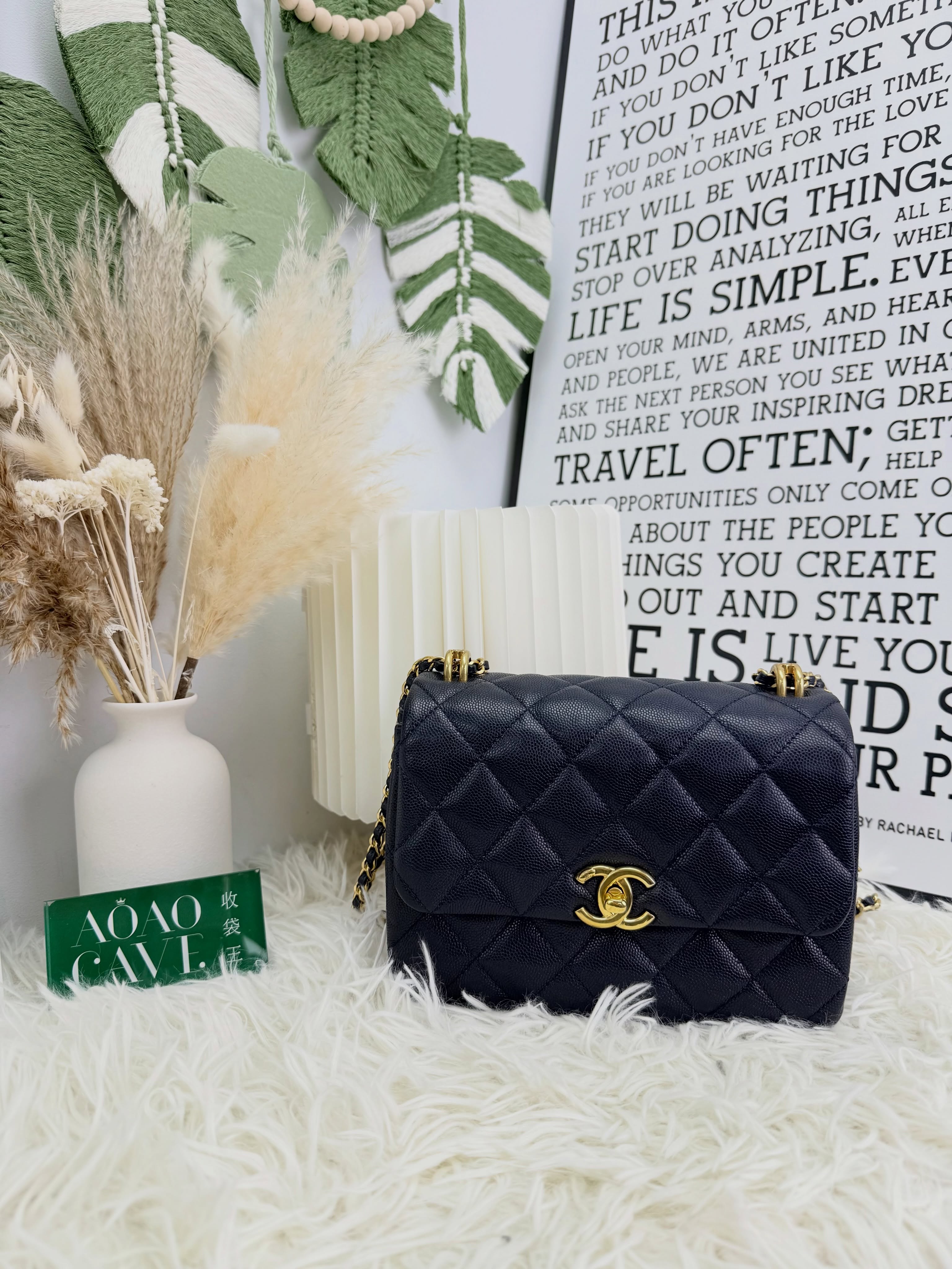 Chanel👜 PRE OWNED 🛍️ navy 22k 方胖子💙