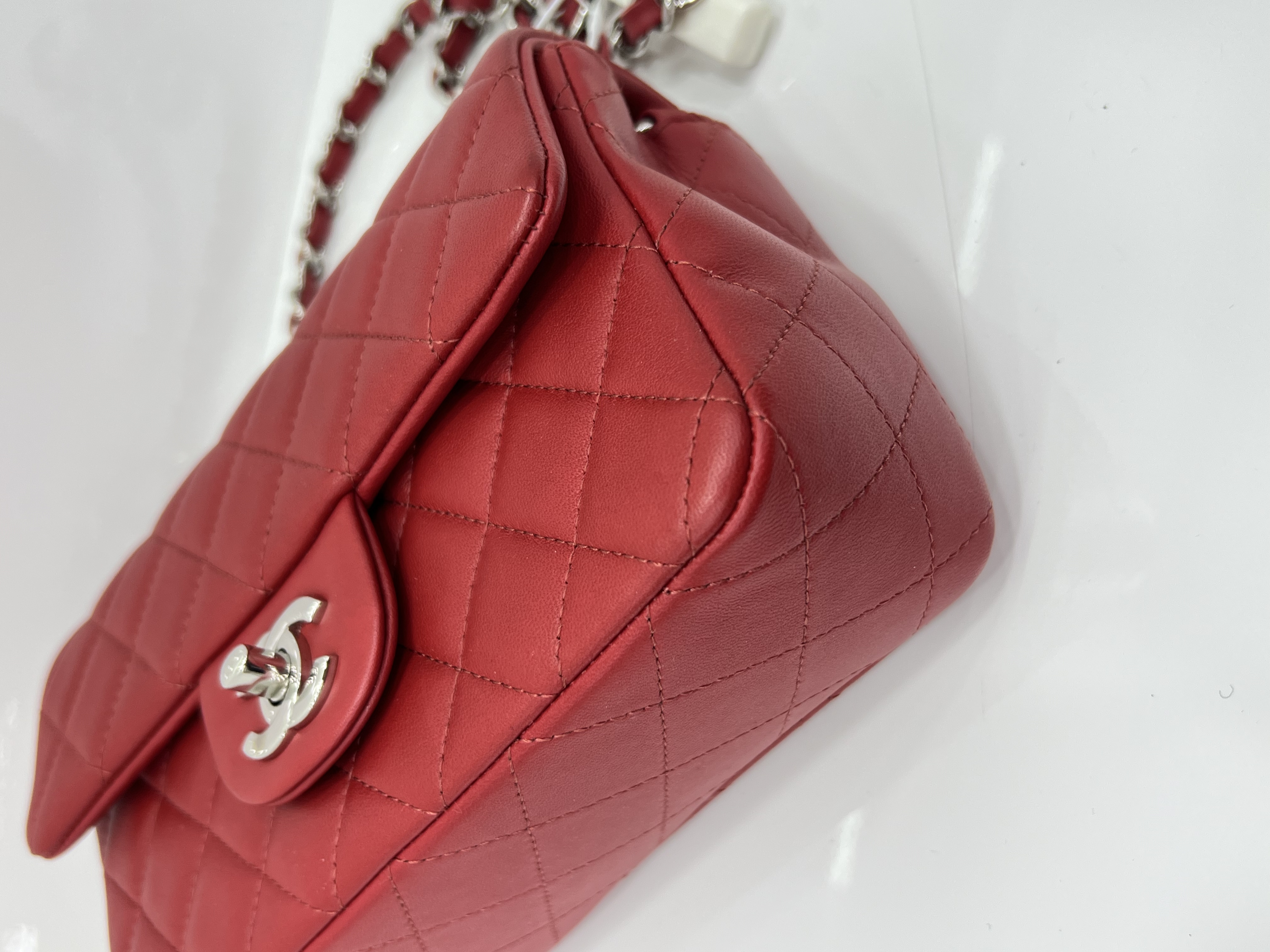 直播貨品 |  [1個-$100 2個-$300］ EE97