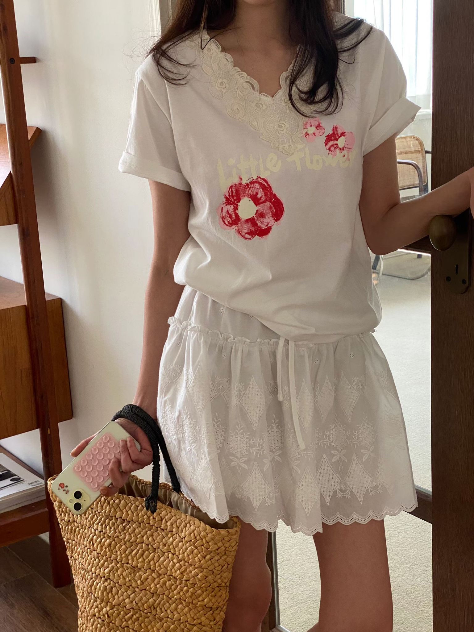 Lace V 領花花Print Top