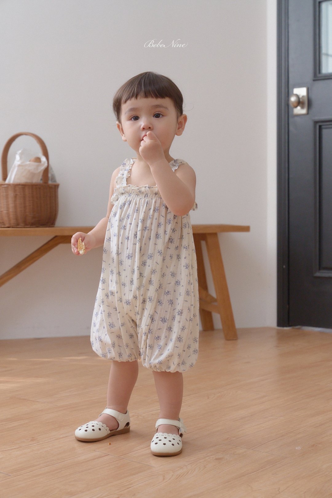 ☀️預訂 韓國直送☀️🇰🇷Bebenine兩色花卉荷葉邊吊帶連身服