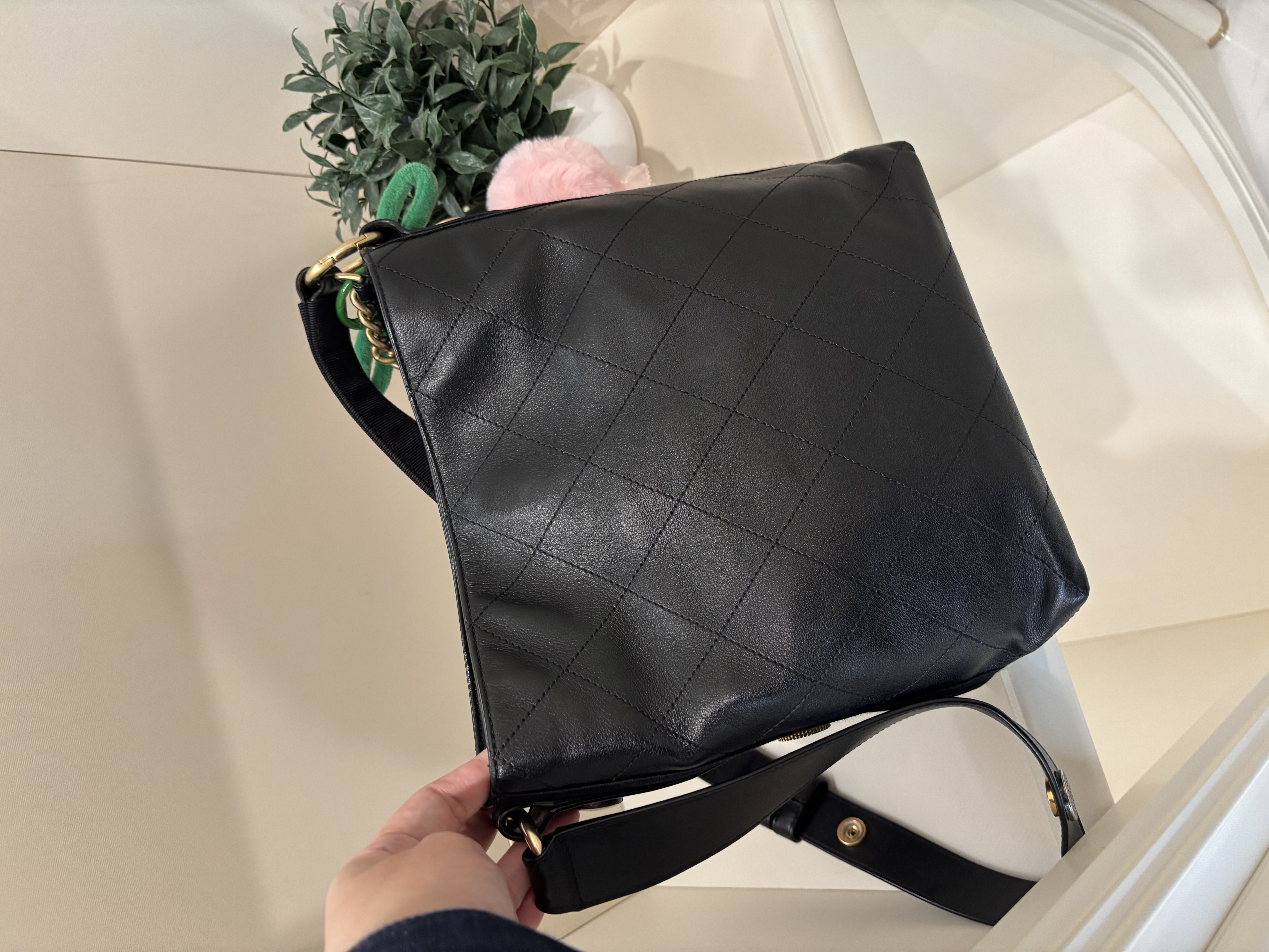 Chanel 2way Bucket bag 100%Authentic, 95%New ✅收據✅card ✅dust bag 