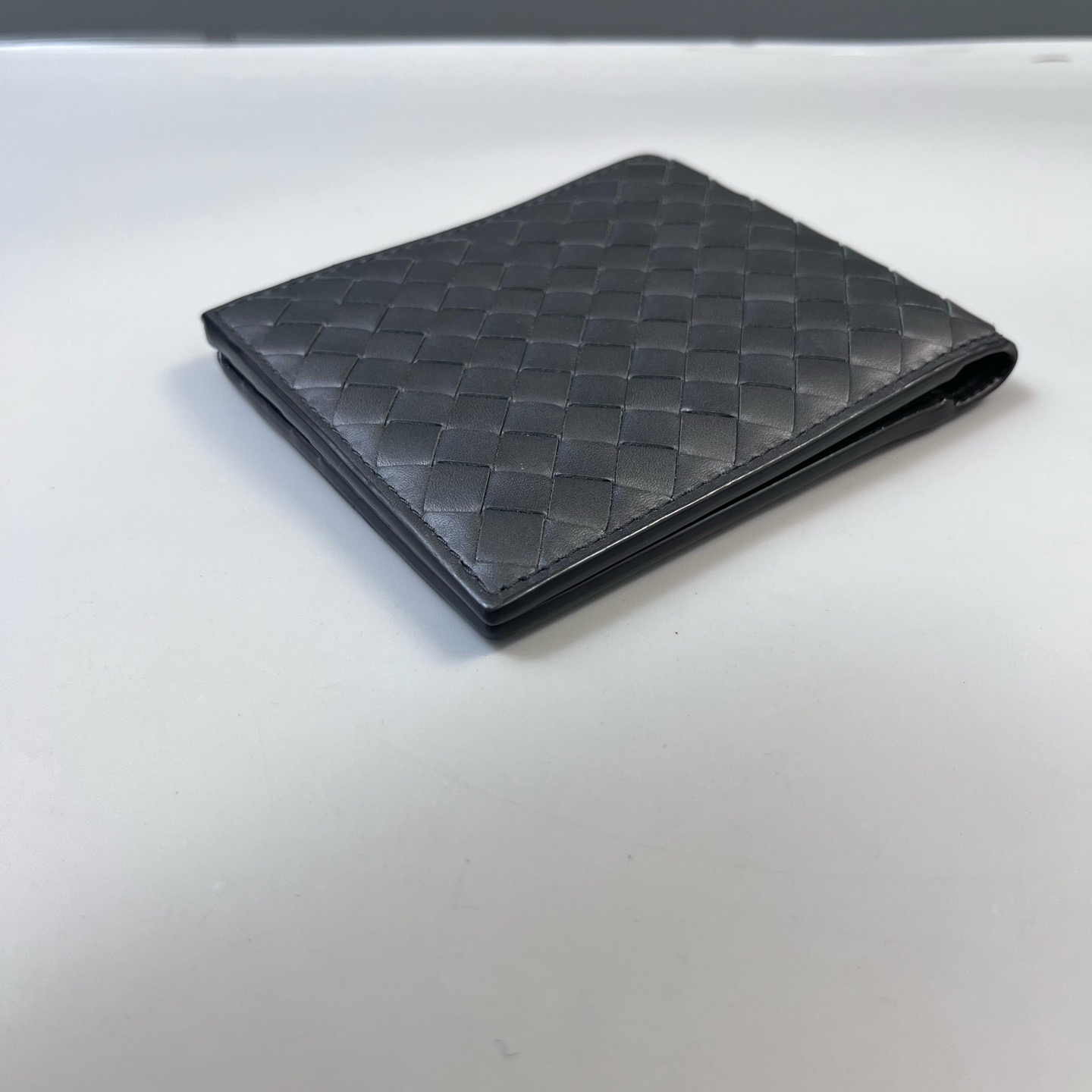 【預訂貨品】BV編織灰色短款銀包