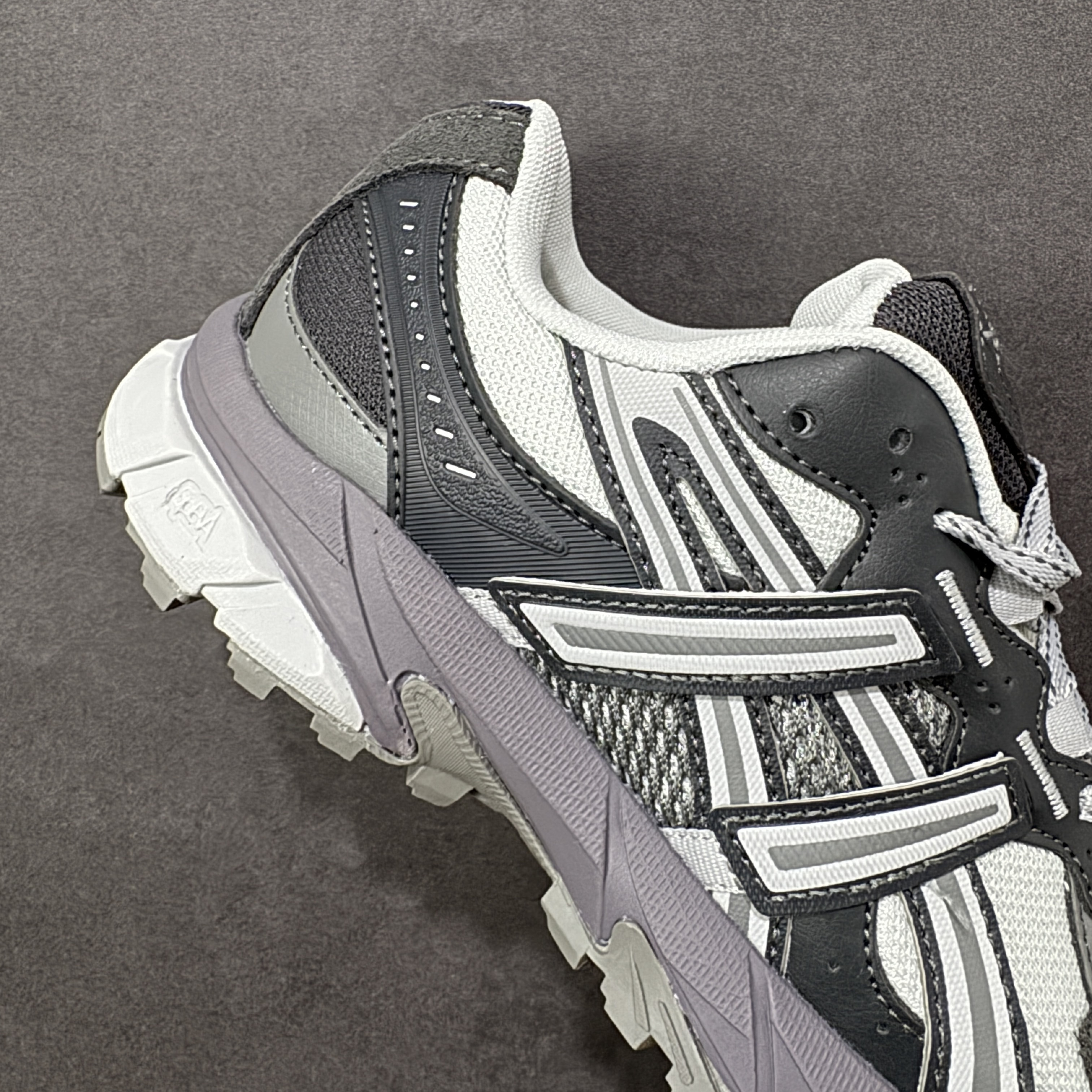 Asics Gel-Sonoma TR62 1203A734-020