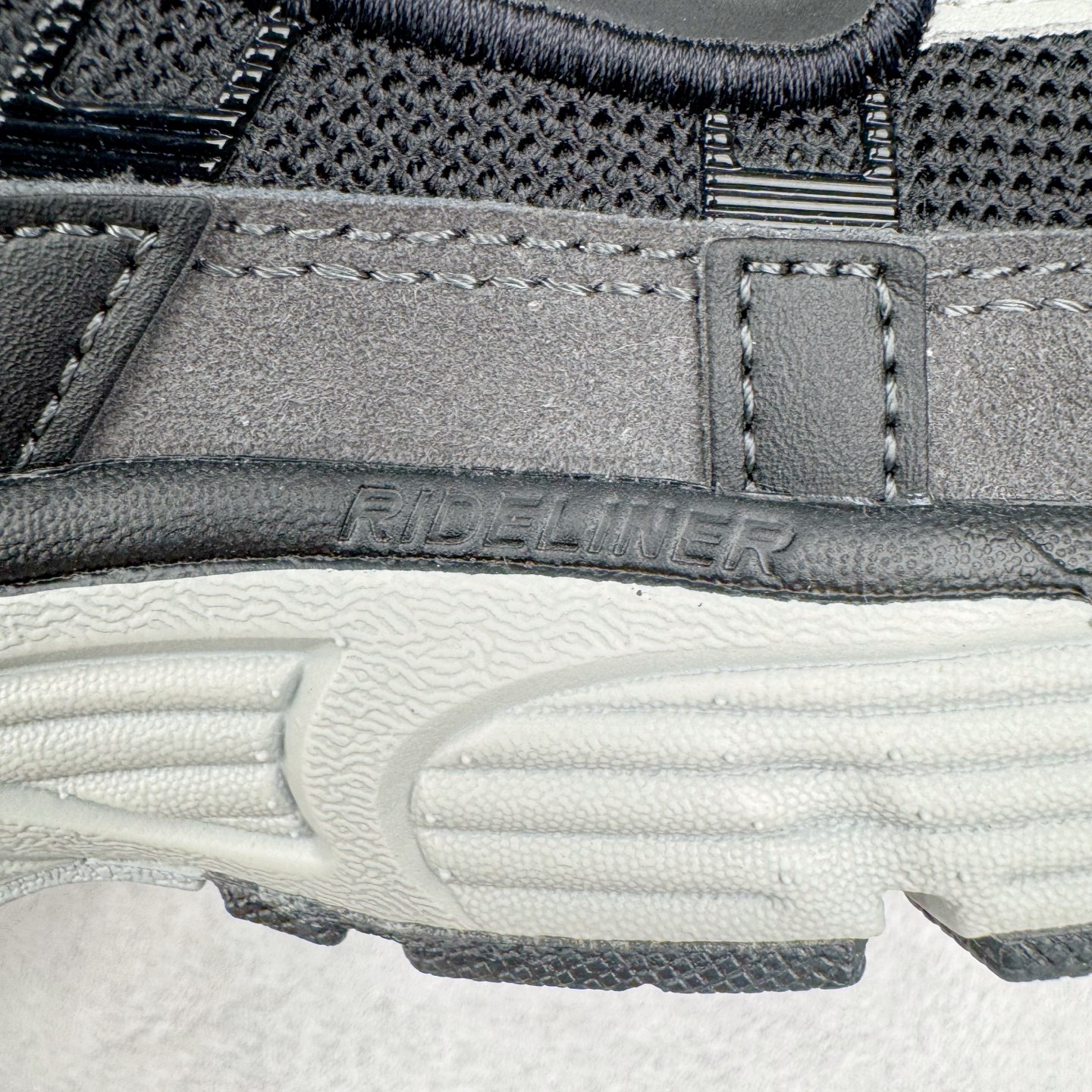 Nike P-6000 HQ3818-001 