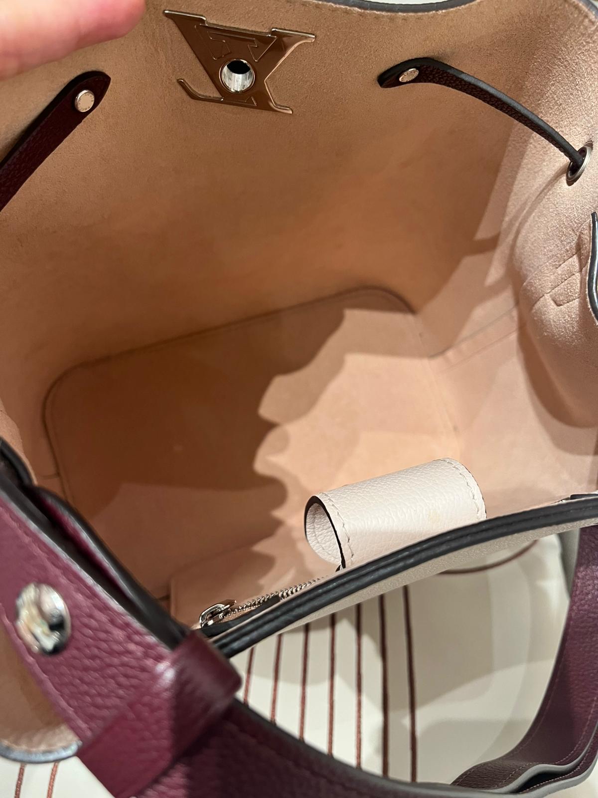 LV Lockme Bucket bag Calfskin 100%Authentic, 98%New ✅Dust bag