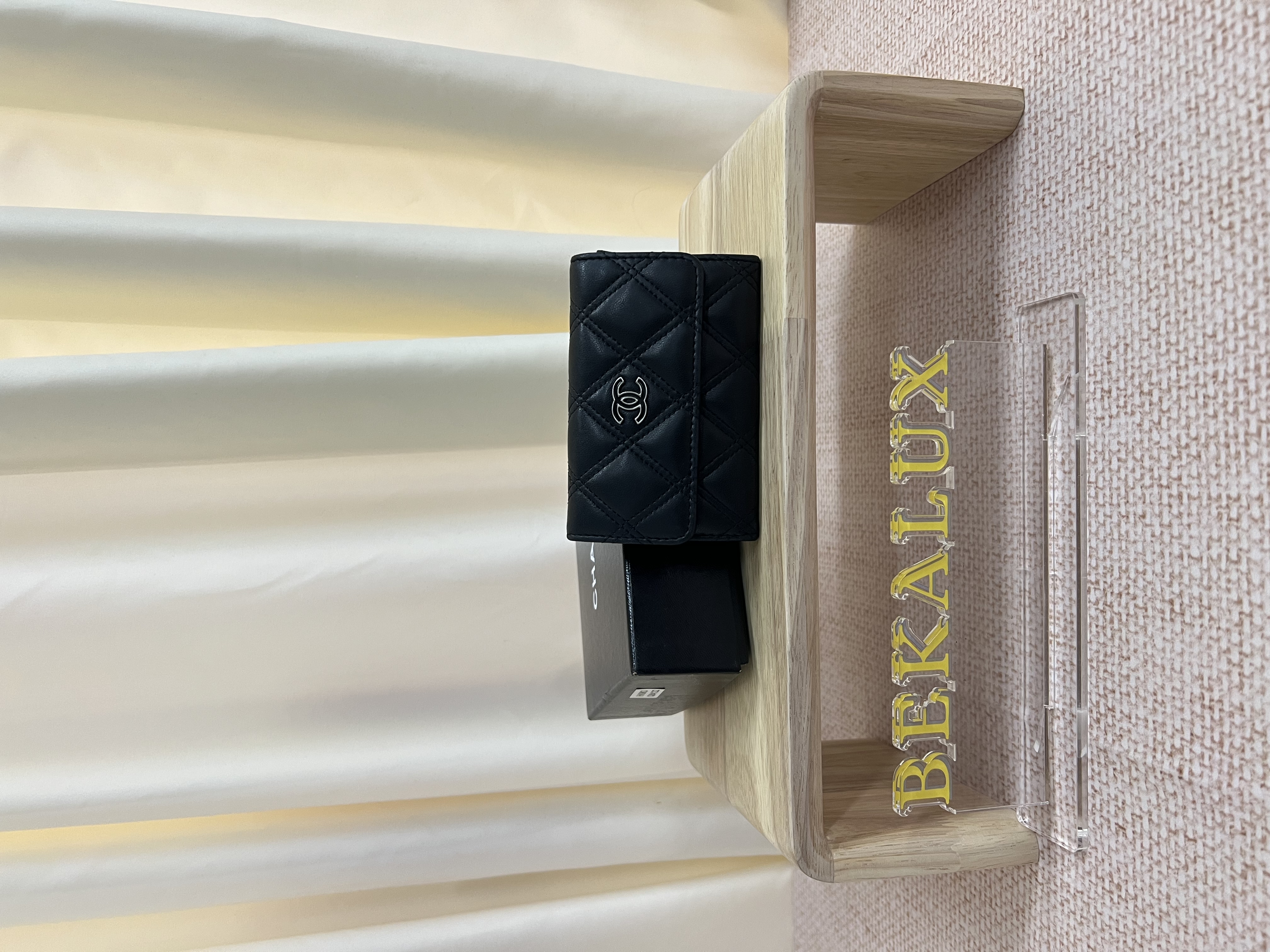 Pre-owned Chanel wallet / Product Code: 26022106