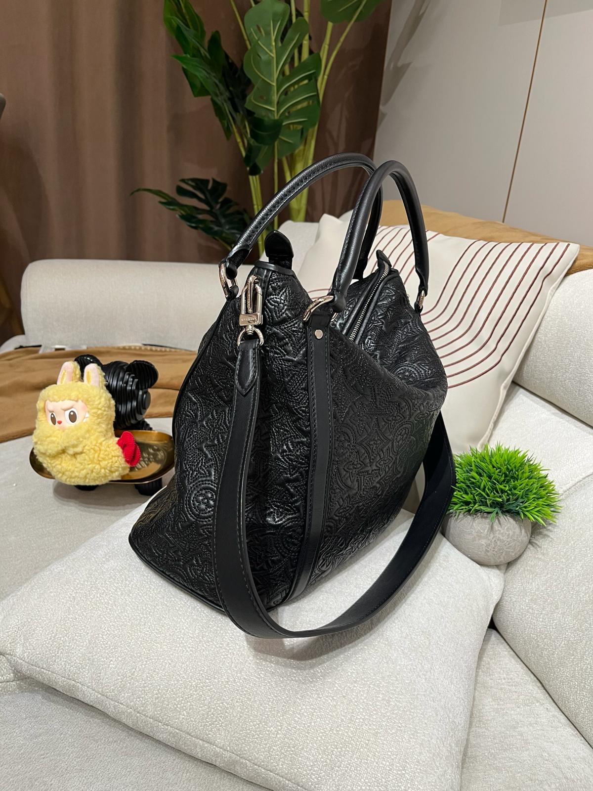 Lv hobo Ixia MM 2way bag Antheia leather,100%Authentic,98%new ✅dust bag 