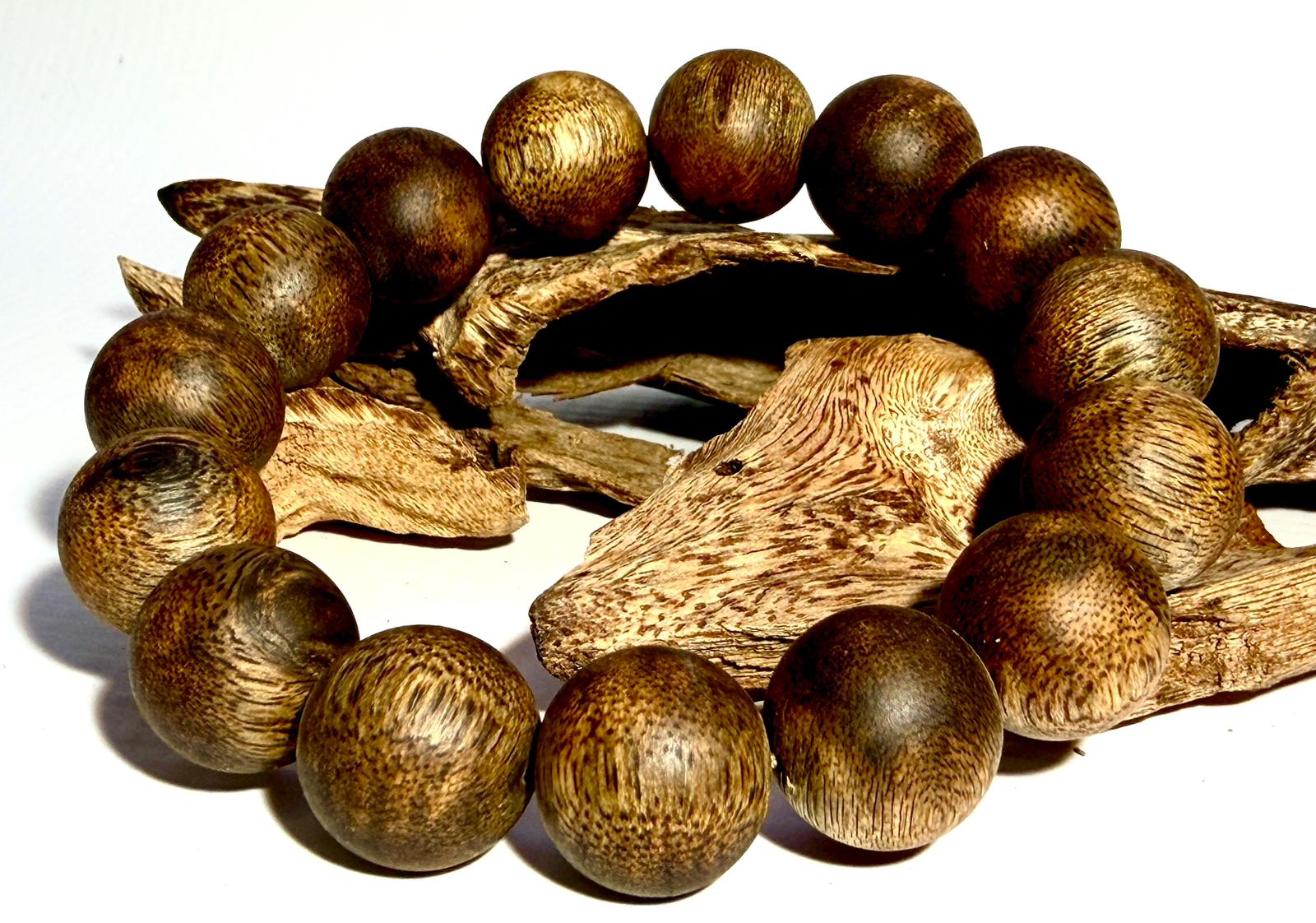 沉香手串 15mm單圈19克 (中至高級之選 香韻7.5星級限香港地區發售及實體店交收)