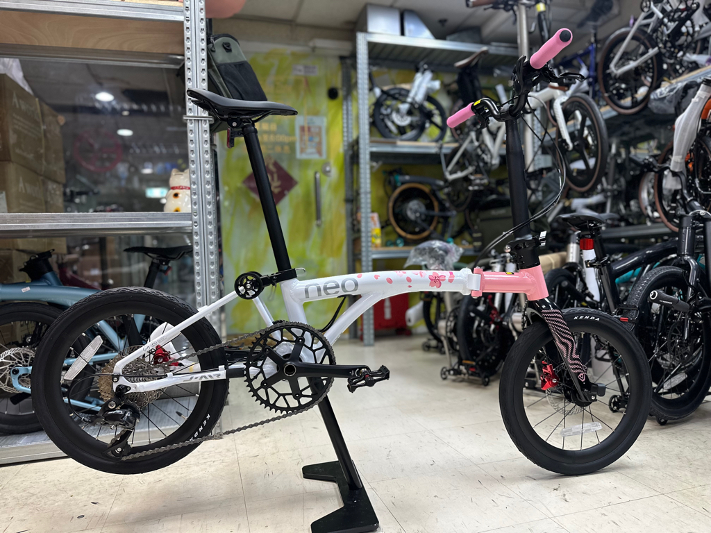 Java Neo 16” 349 碳纖維叉 電子變速 12s