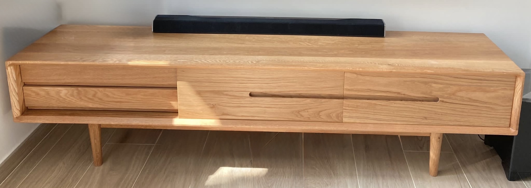 SIMPLE TV Cabinet (可訂造)