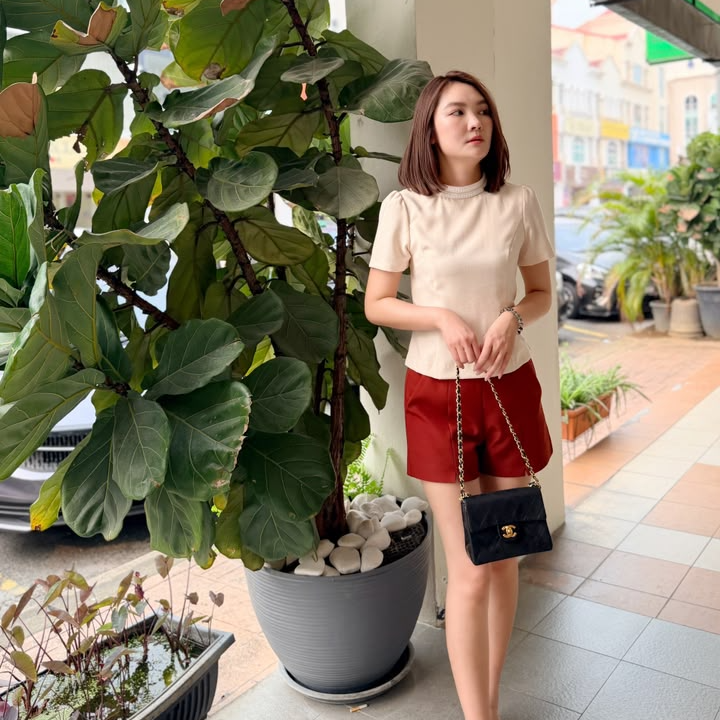 SS-Y690 STAND COLLAR SHORT SLLV BLOUSE