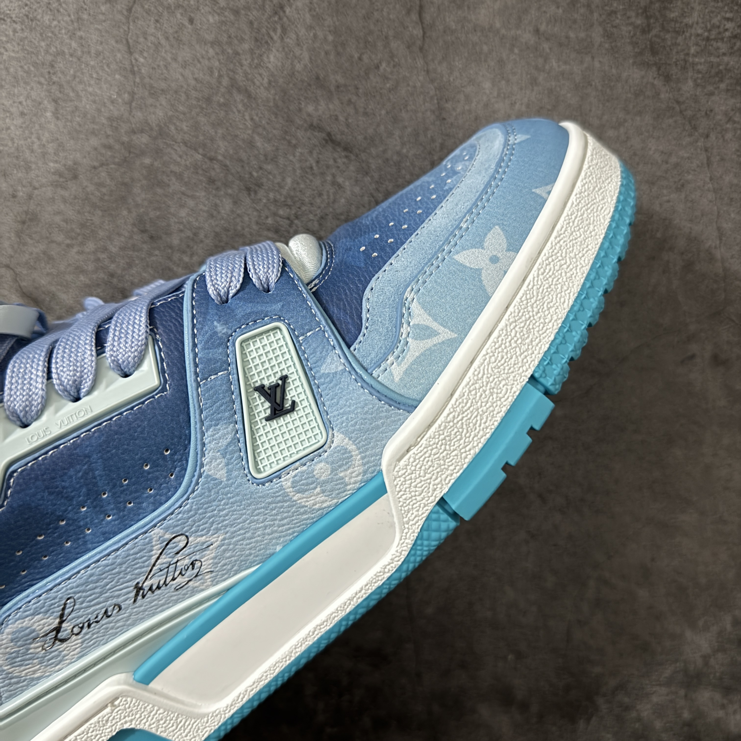 Louis Vuitton LV Trainer