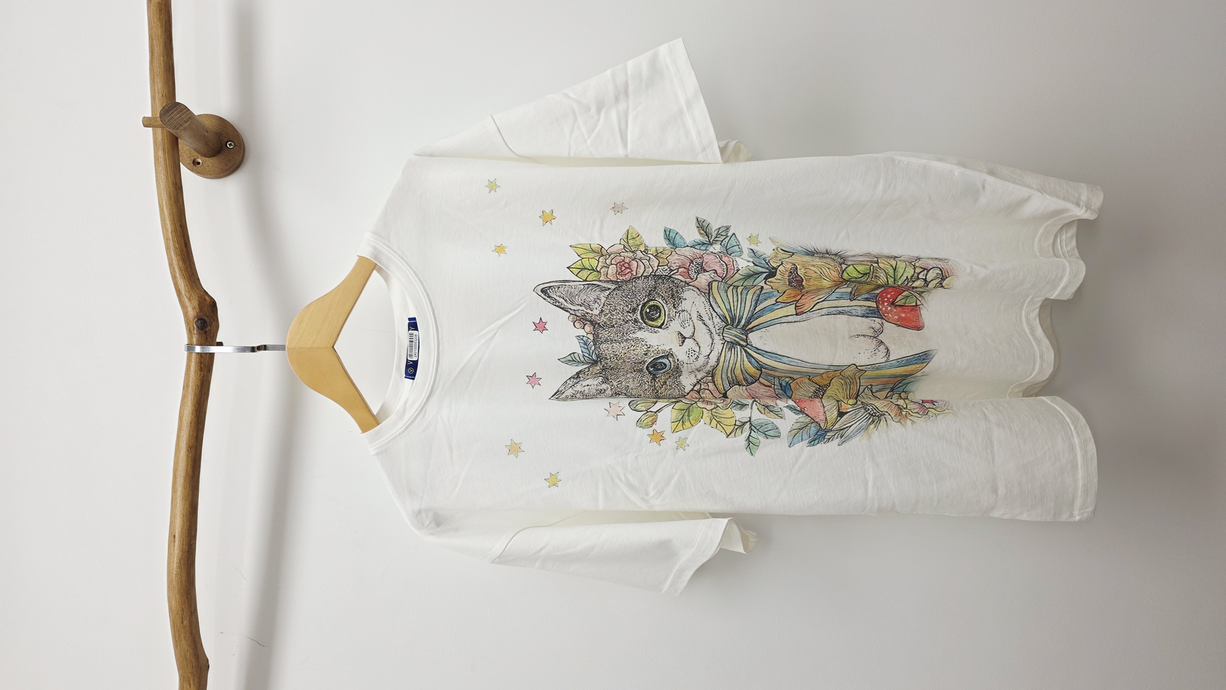 韓國米白拼大貓貓印圖中長Tee