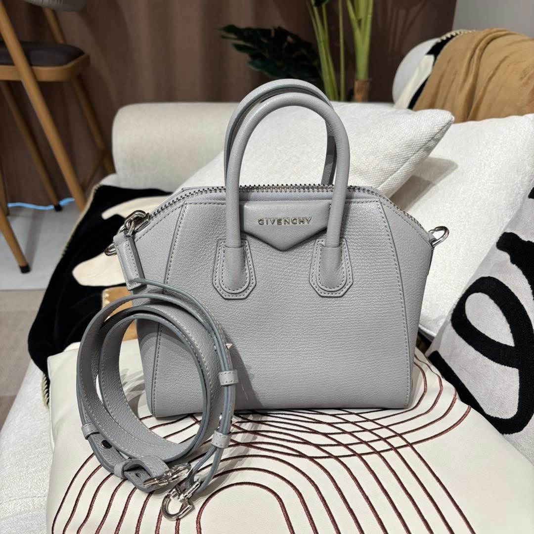 GIVENCHY Antigona Mini 2 way bag 100%Authentic ,98%new