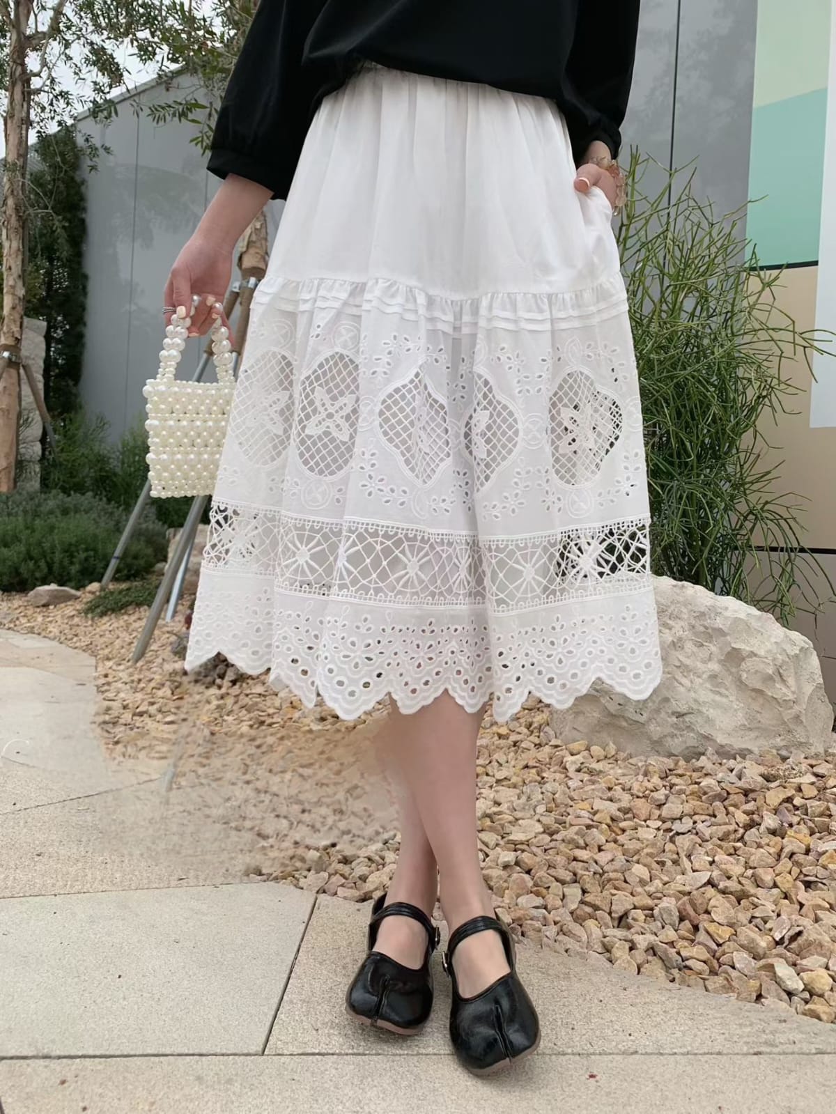 高質刺綉通花半截裙 有內 (腰M25~39寸 L27~41寸 長28寸)