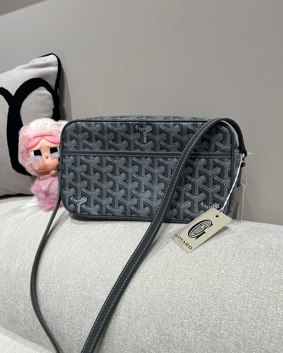 Goyard cap vert camera bag Grey 100%Authentic ,98%new ✅塵袋✅booklet