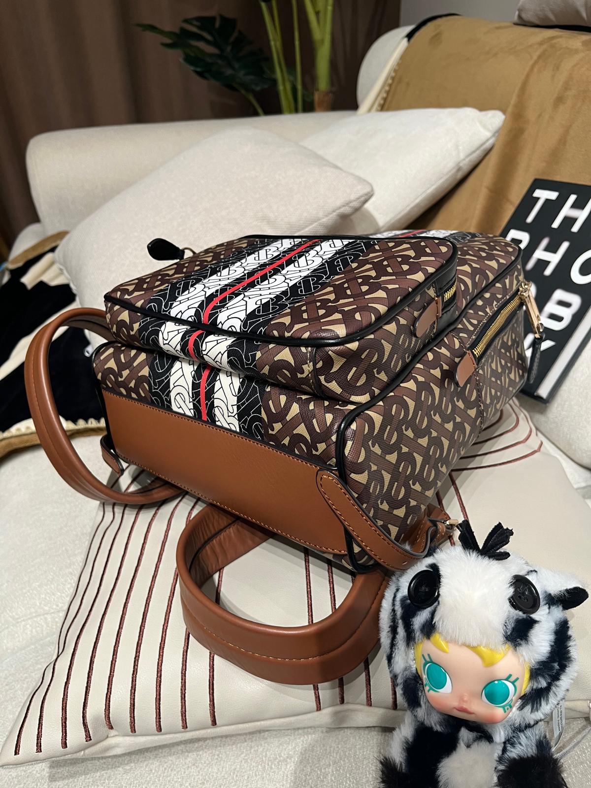 BURBERRY backpack JETT TB Monogram Stripe Bridle 100%Authentic,95%new✅dust bag 