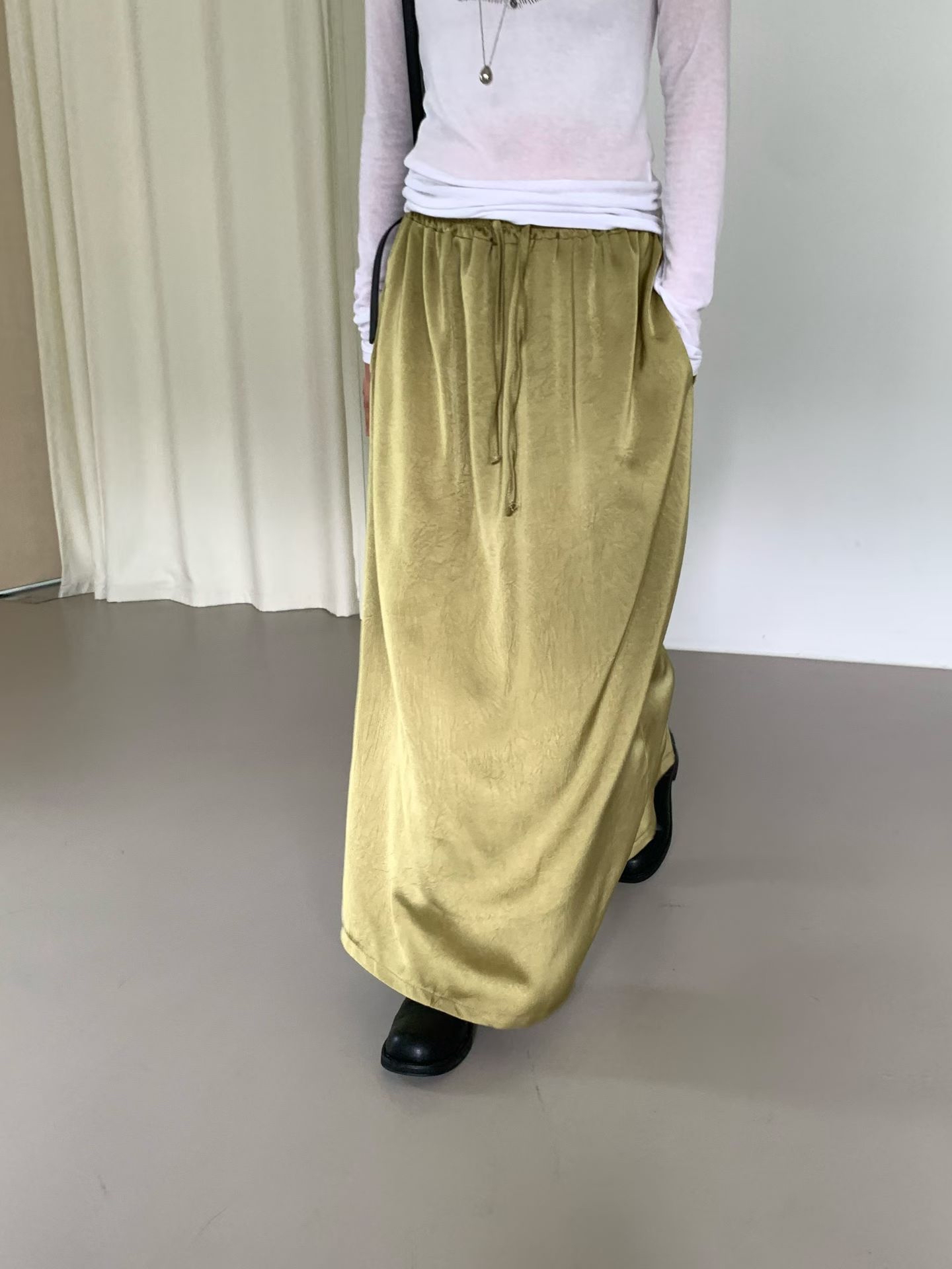 221508 滑料長裙