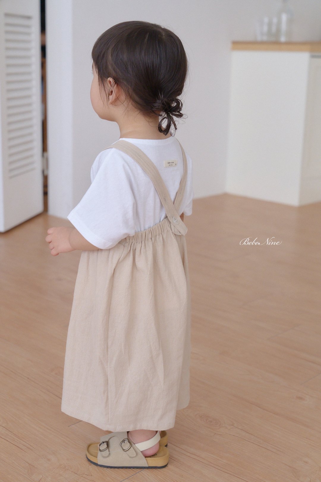 ☀️預訂 韓國直送☀️🇰🇷Bebenine兩色皮革標籤純棉吊帶連身褲