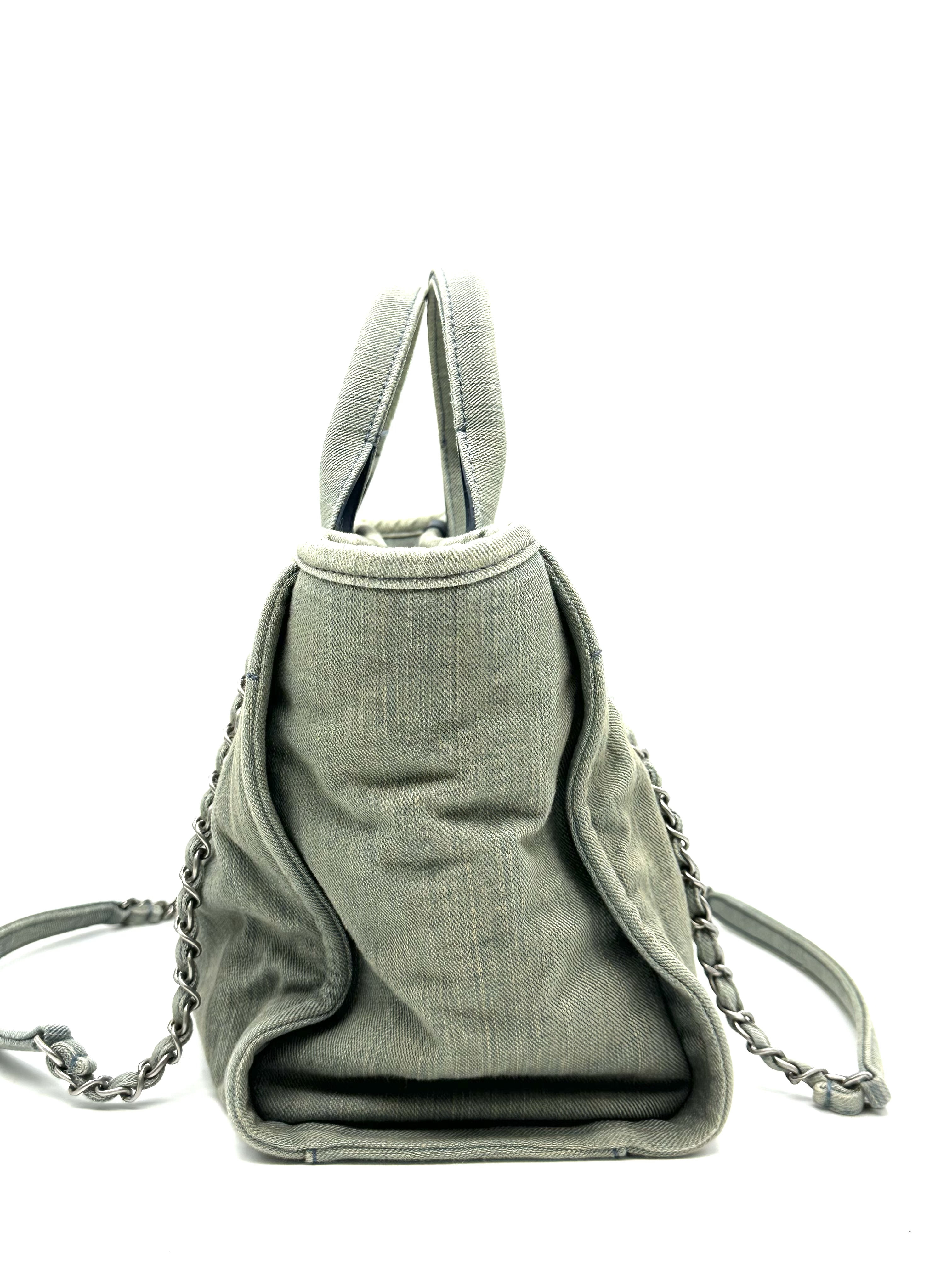 Pre-Owned CHANEL Denim Deauville Tote / Product Code: 26042103