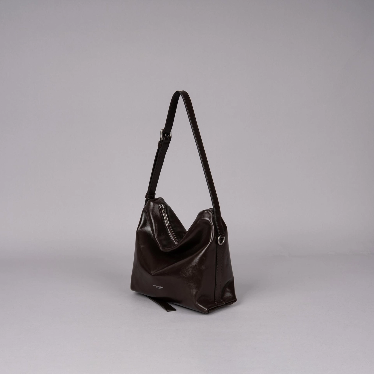 預購_牛皮亮面 Low Bag (S) By Bucks & leather