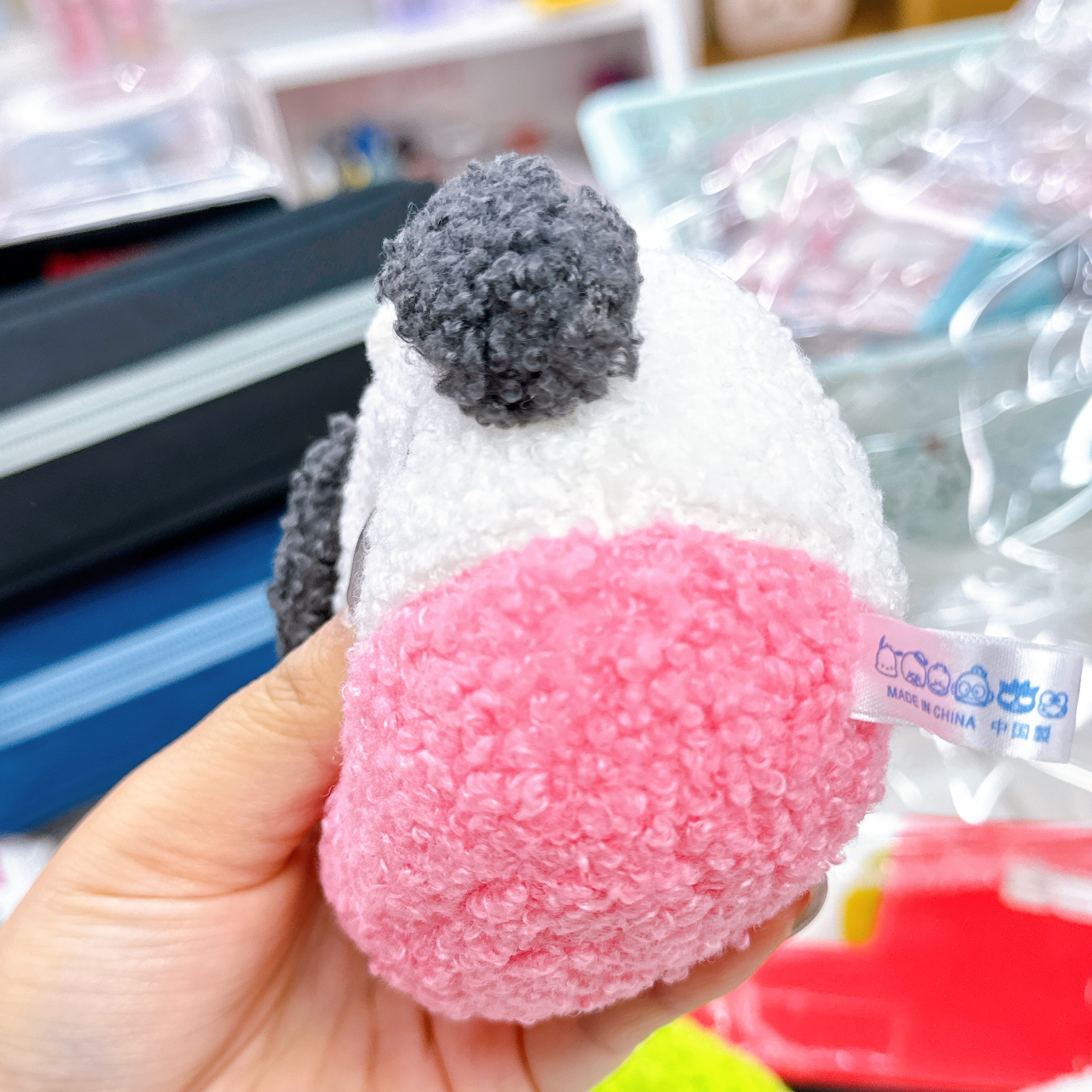 日本城同Sandy Pc狗 青蛙仔 ap鴨 減壓飯團公仔掛飾