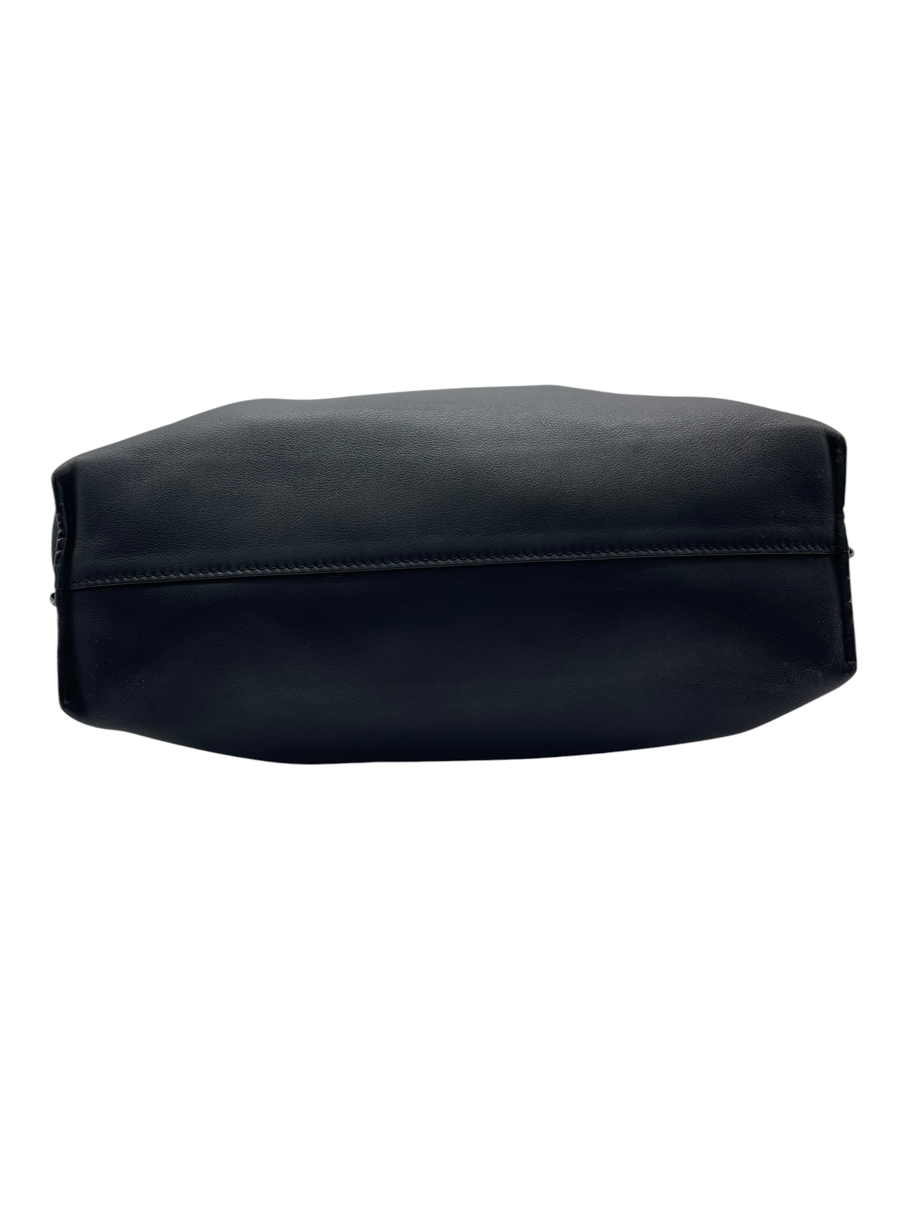 Pre-owned Loewe flamenco Product Code: 070804