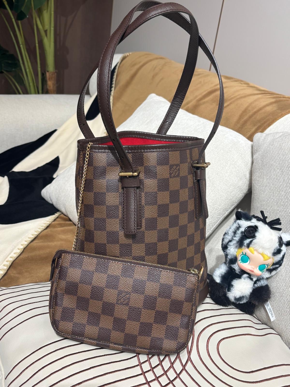 Lv petit bucket with pochette 100%authentic,95%new ✅dust bag 
