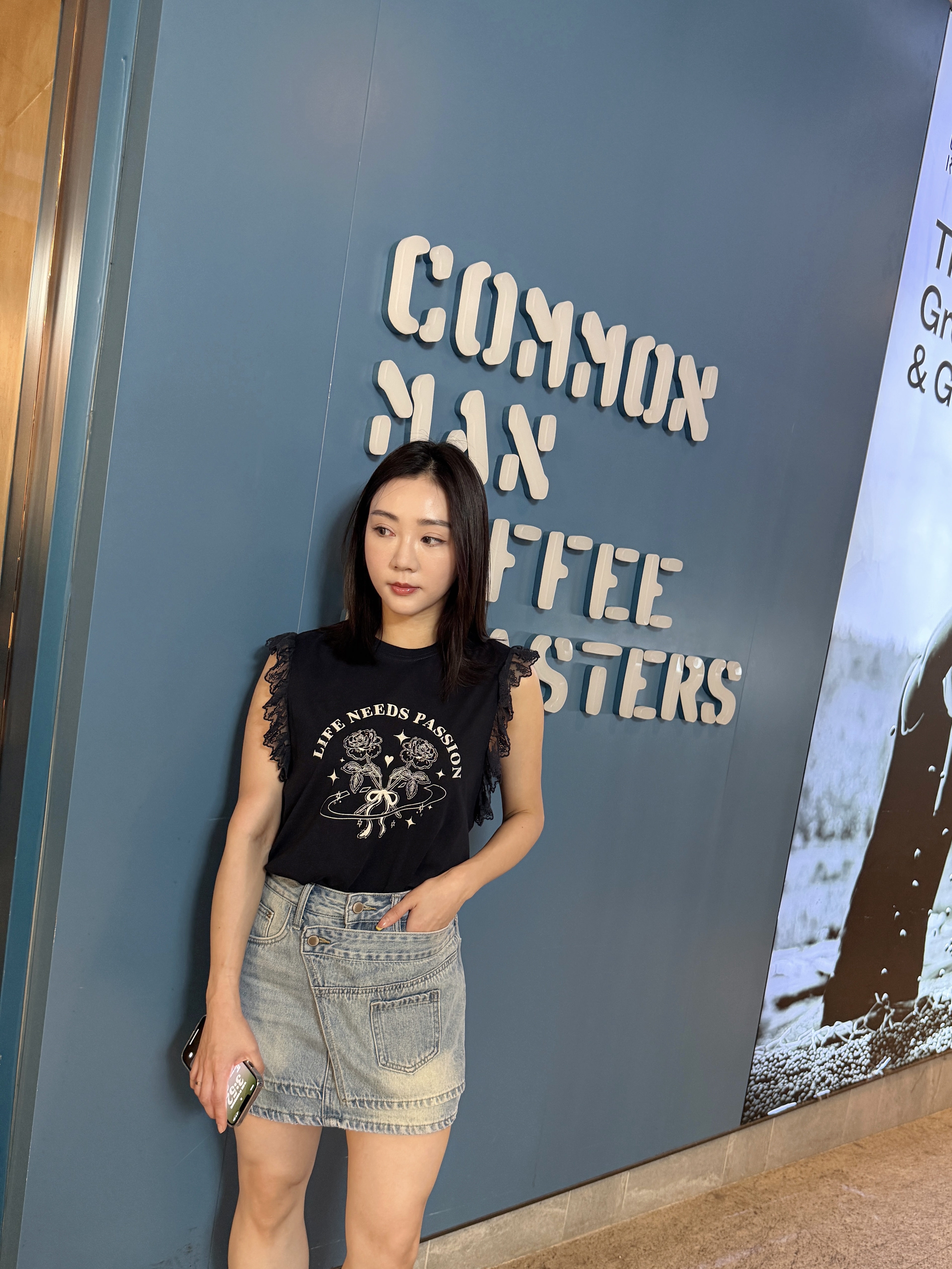 ROSE TEE