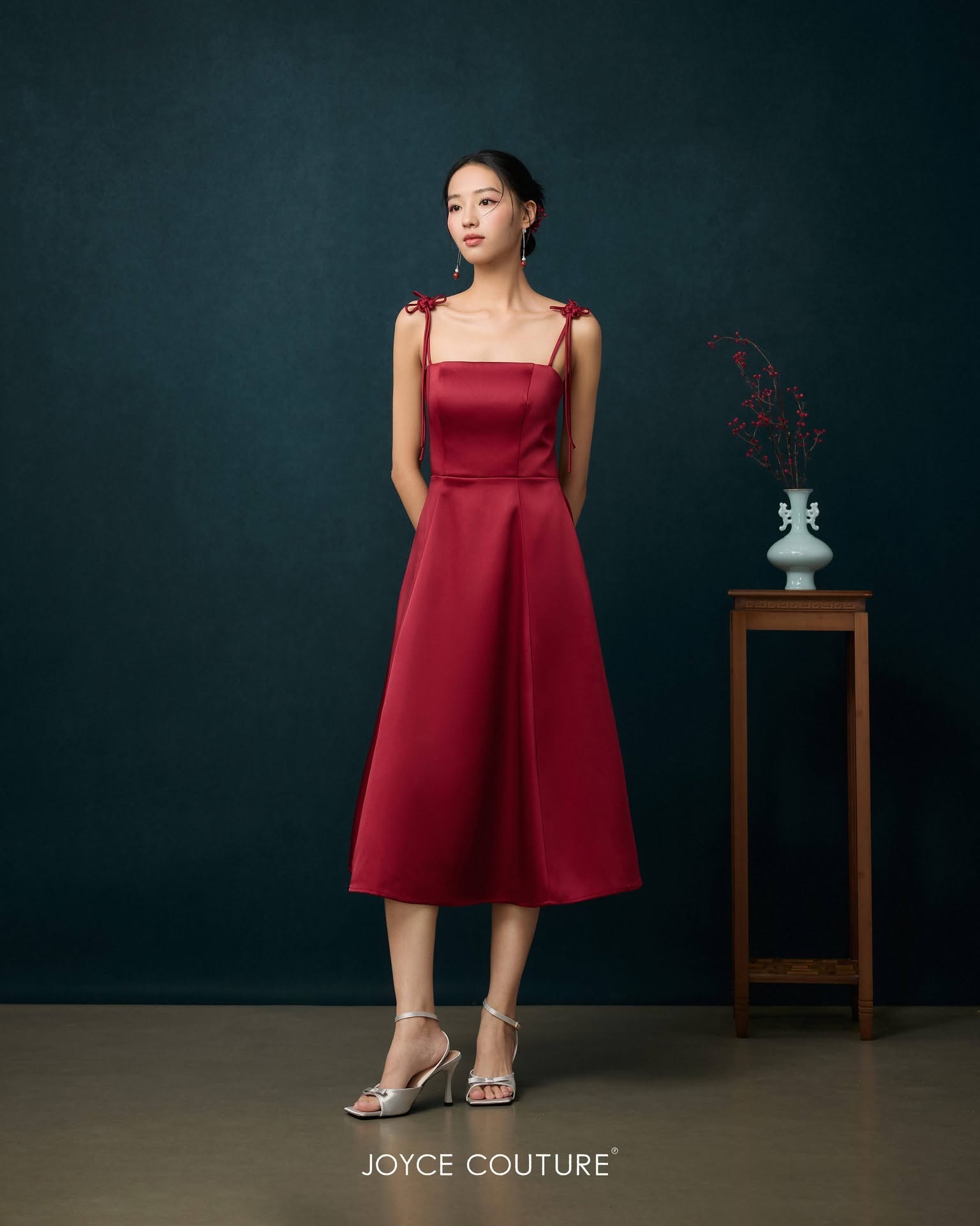 精致中国结吊带连身裙 D0100