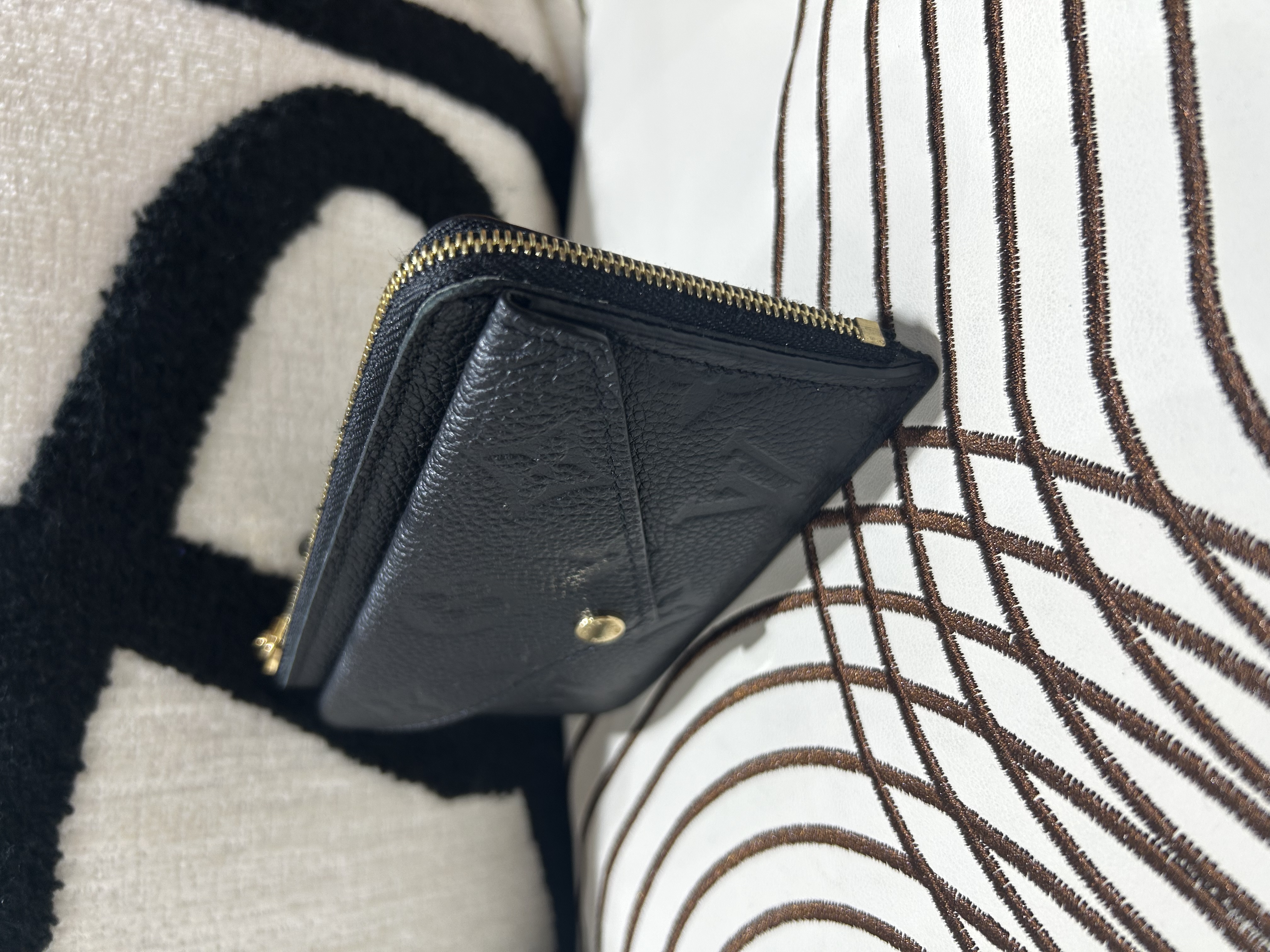 Louis Vuitton LV M69421 Recto Verso Card Holder Monogram Empreinte Wallet 100%Authentic,  98%New 