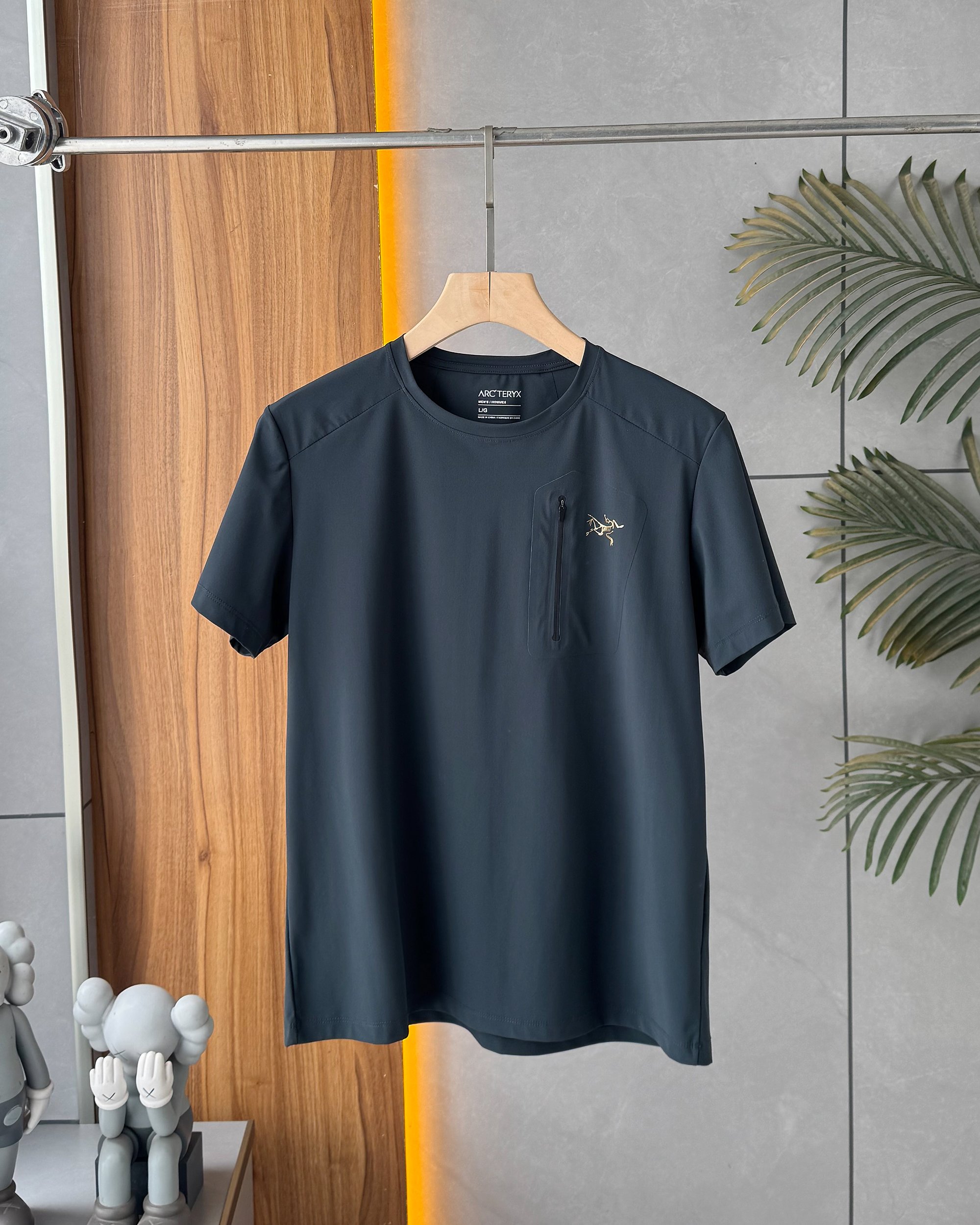 $158件。2件起$150件。。ARC'TERYX 始祖鳥 冰絲速乾圓領T恤（戶外機能款）想搵件涼爽又有質感嘅Tee？呢款真係性價比超高💯