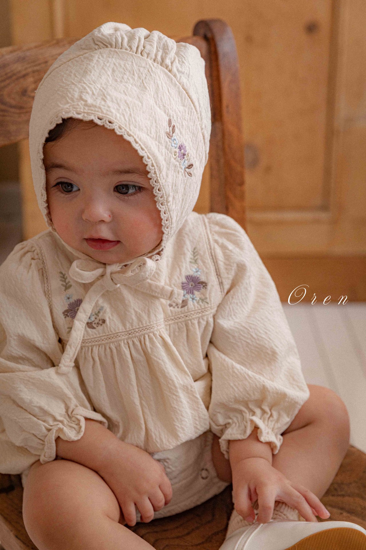 刺繡花花 Jumpsuit / 連身裙 / 帽子