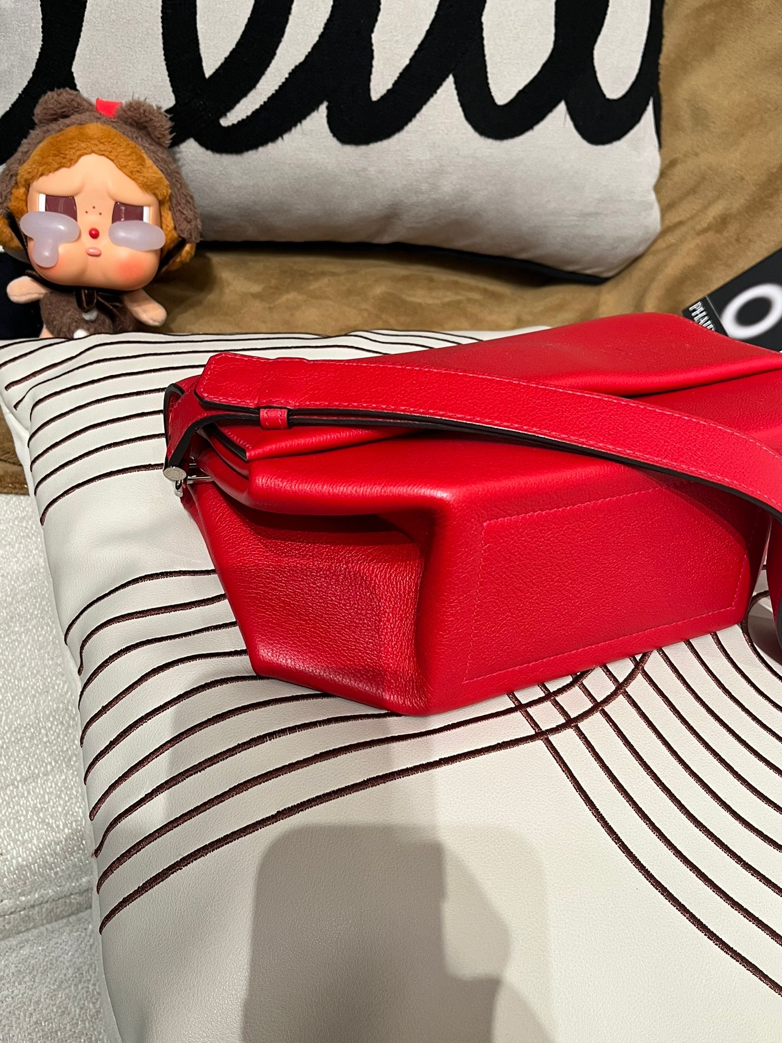 HERMES OPLI, Q5 ROUGE CASAQUE SHOULDER BAG STAMP C, 100%Authentic ,98%new ✅Dust bag 