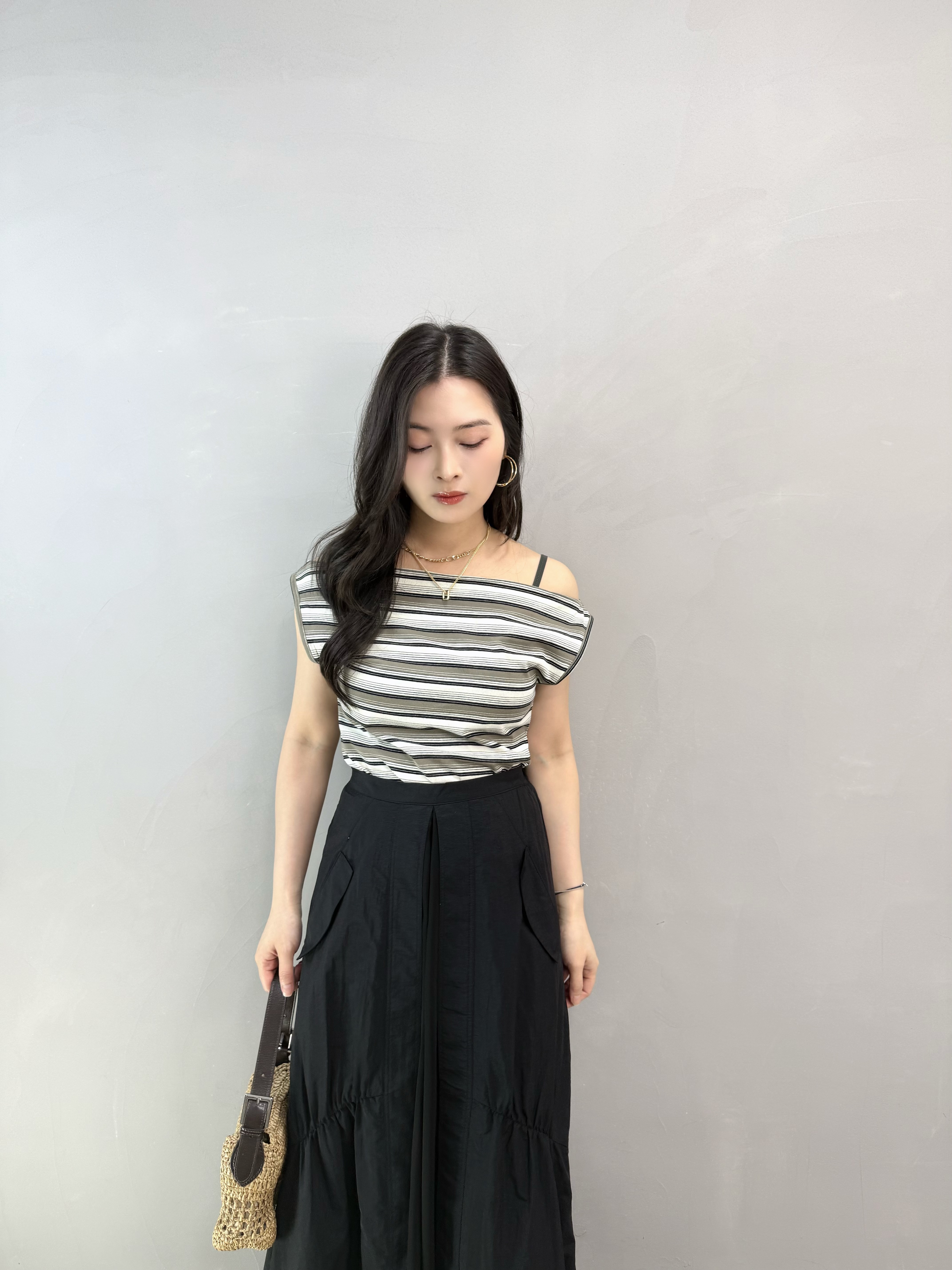 N80 斜領橫間Top跟帶