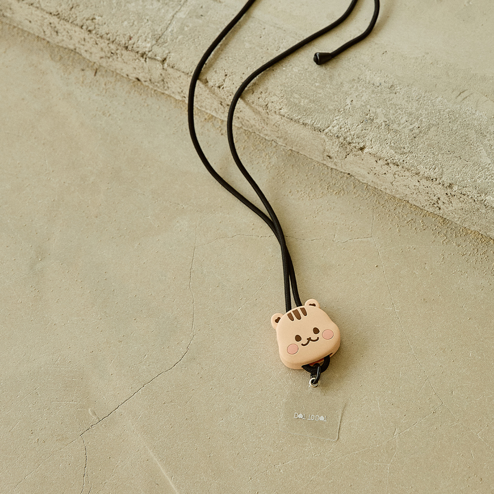 DOTTODOT 可愛松鼠大圓臉手機掛繩
