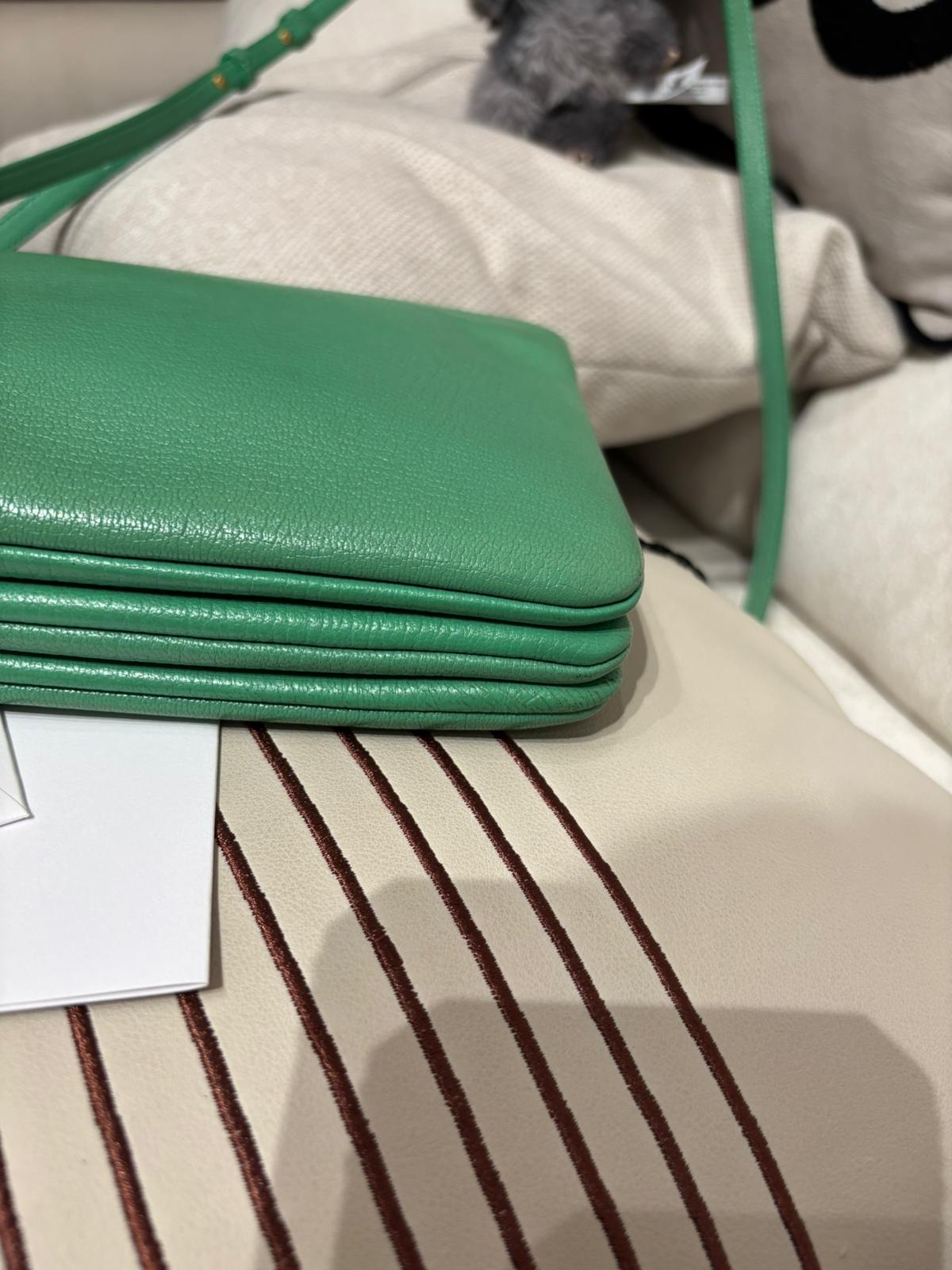 Celine Trio Bag Calfskin 100%Authentic, 90%New ✅Dust bag