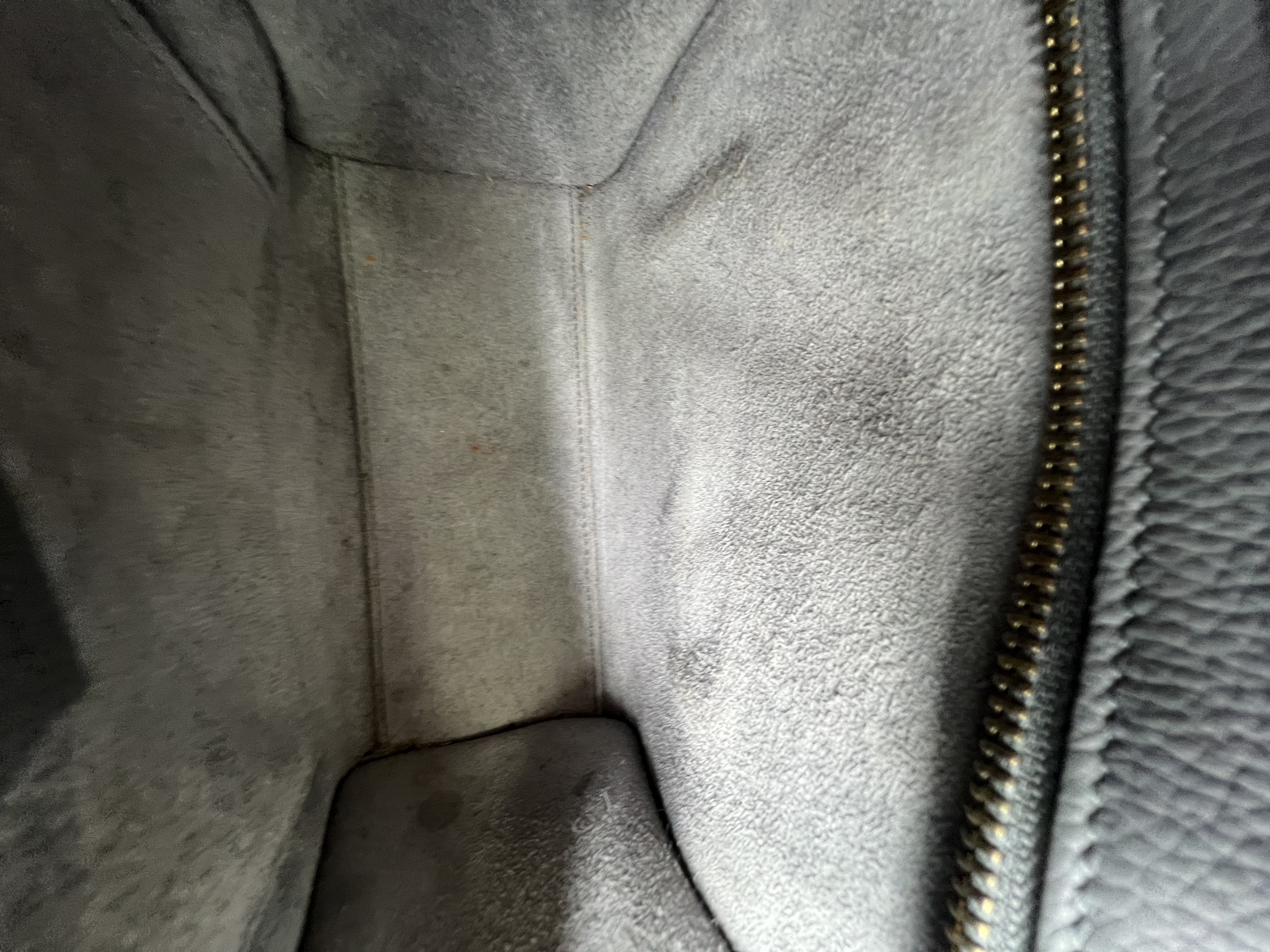 Pre-Owned CELINE Nano Luggage Bag / Product Code: 26041405