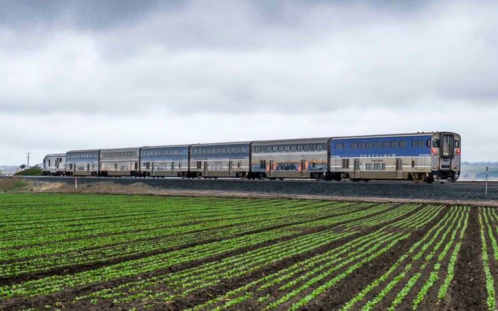 太平洋衝浪者號 The Pacific Surfliner Kato增節車廂四節一套