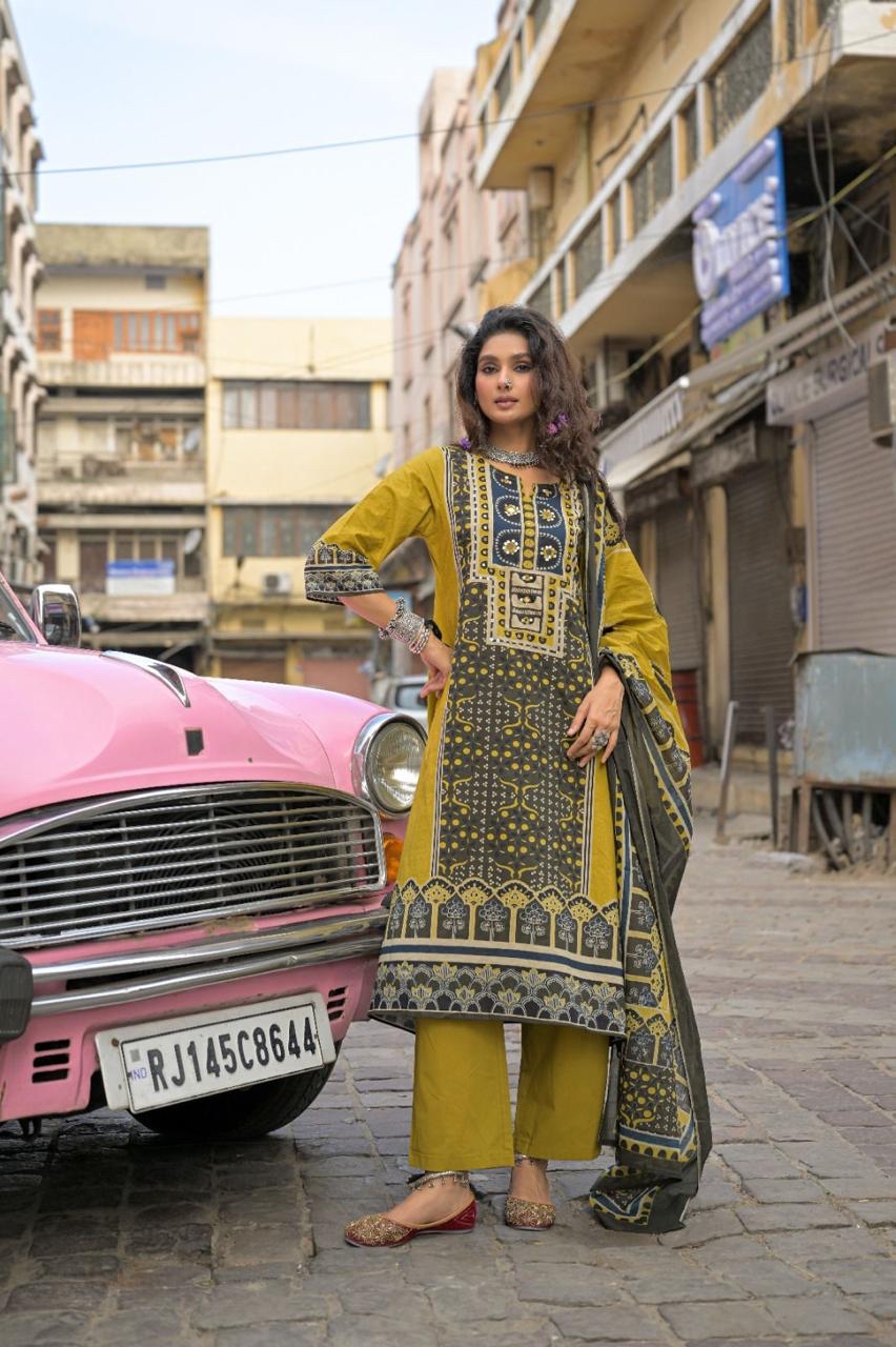 Sunehri : Mustard Charm 