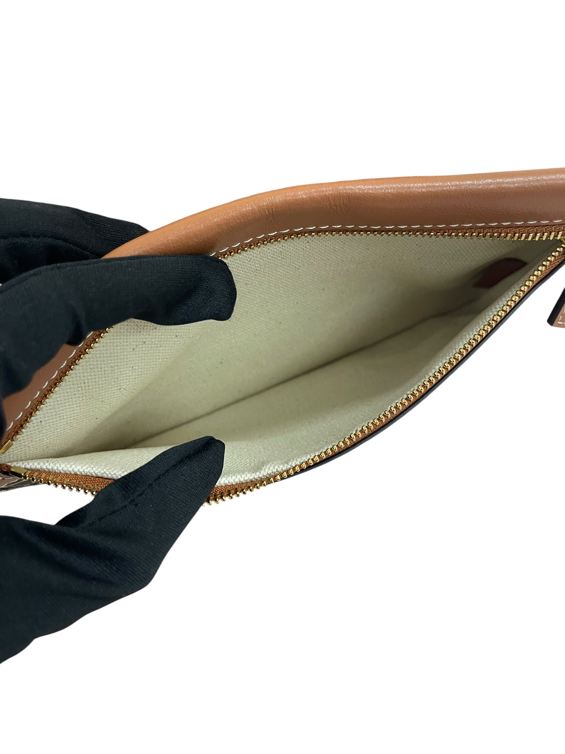 Pre-owned MOYNAT M Tote MM / Product Code: 062101