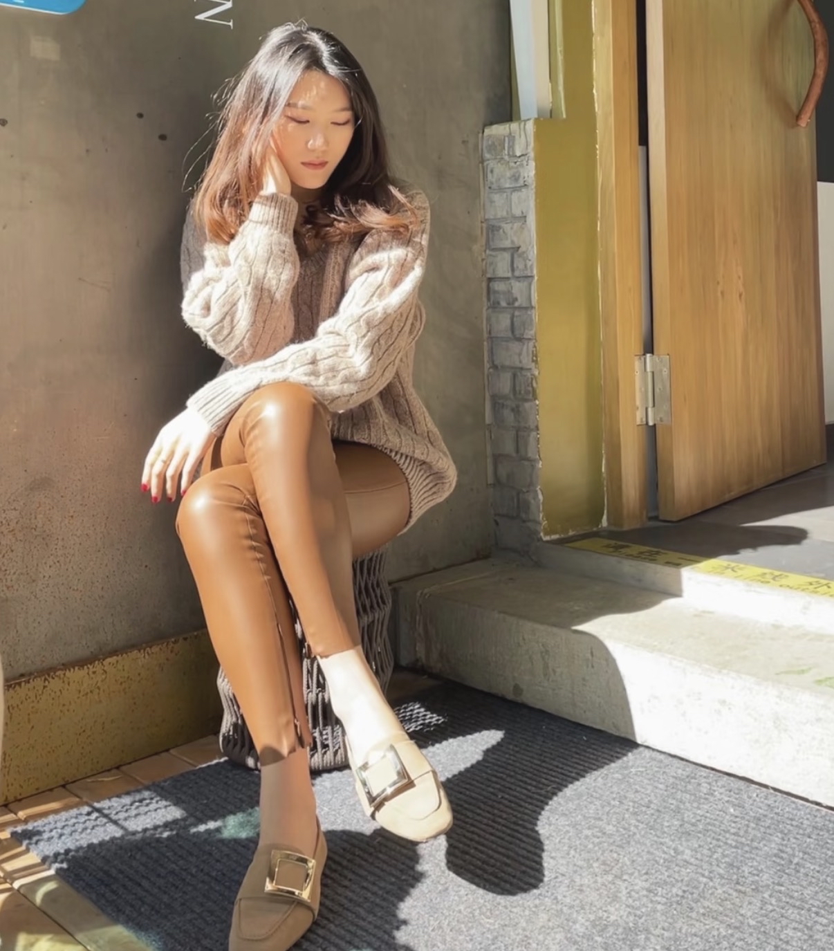 限時優惠🩷訂貨📮RV 方扣suede loafer   Size 37/37.5/38/39/40/41