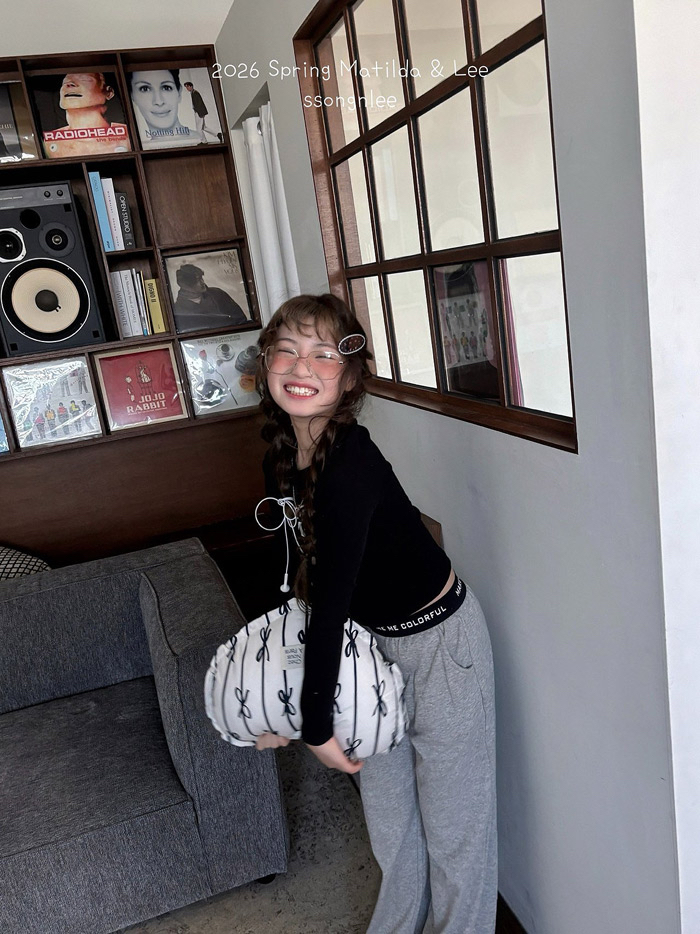 🇰🇷Matilda&Lee pants