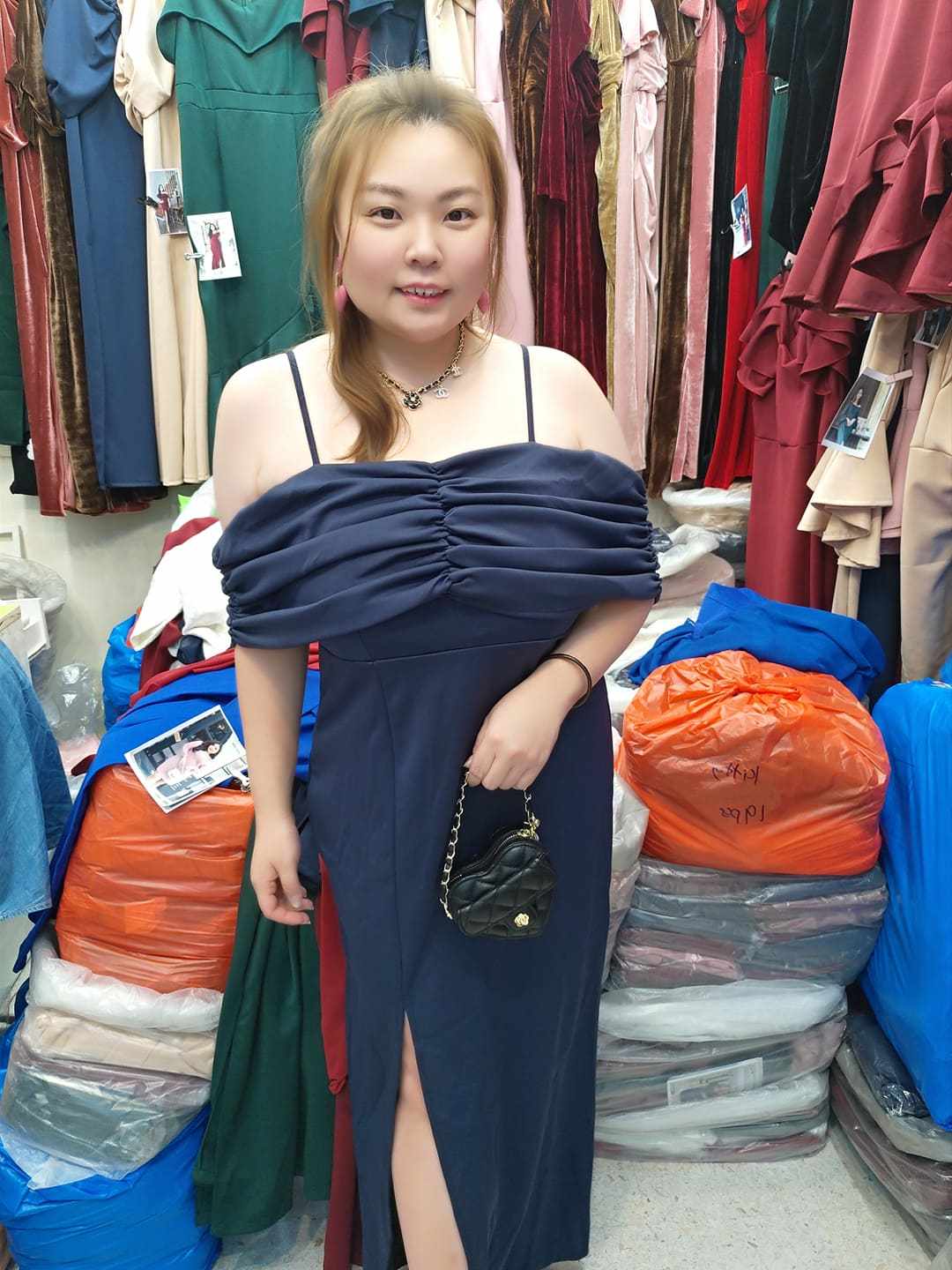 E09/EE0131 🔥特价🔥胸前褶皱设计修身长礼服