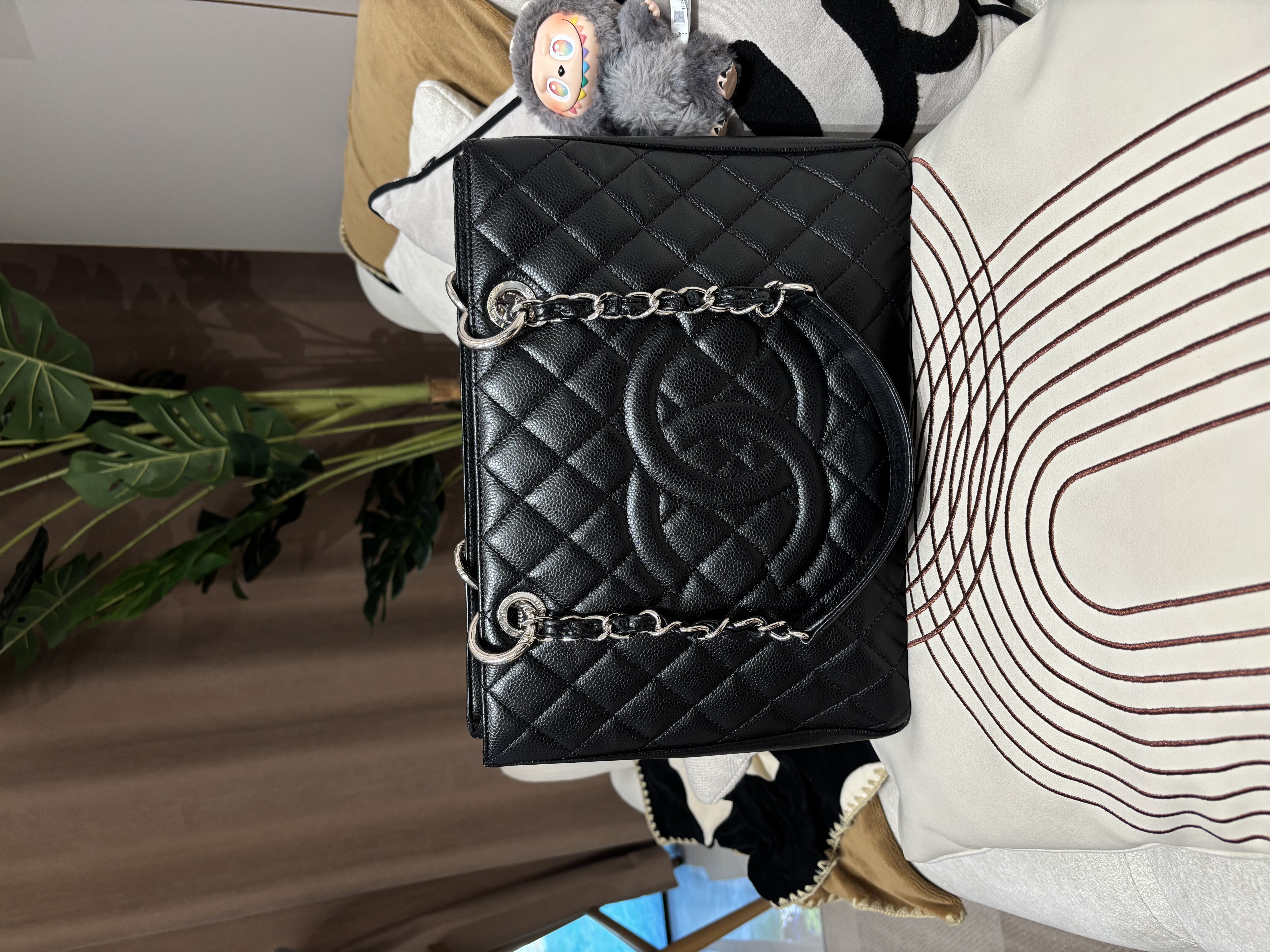Chanel GST Tote Bag 黑色荔枝牛皮銀鏈 100%Authentic, 98%new ✅19 card ✅dust bag 