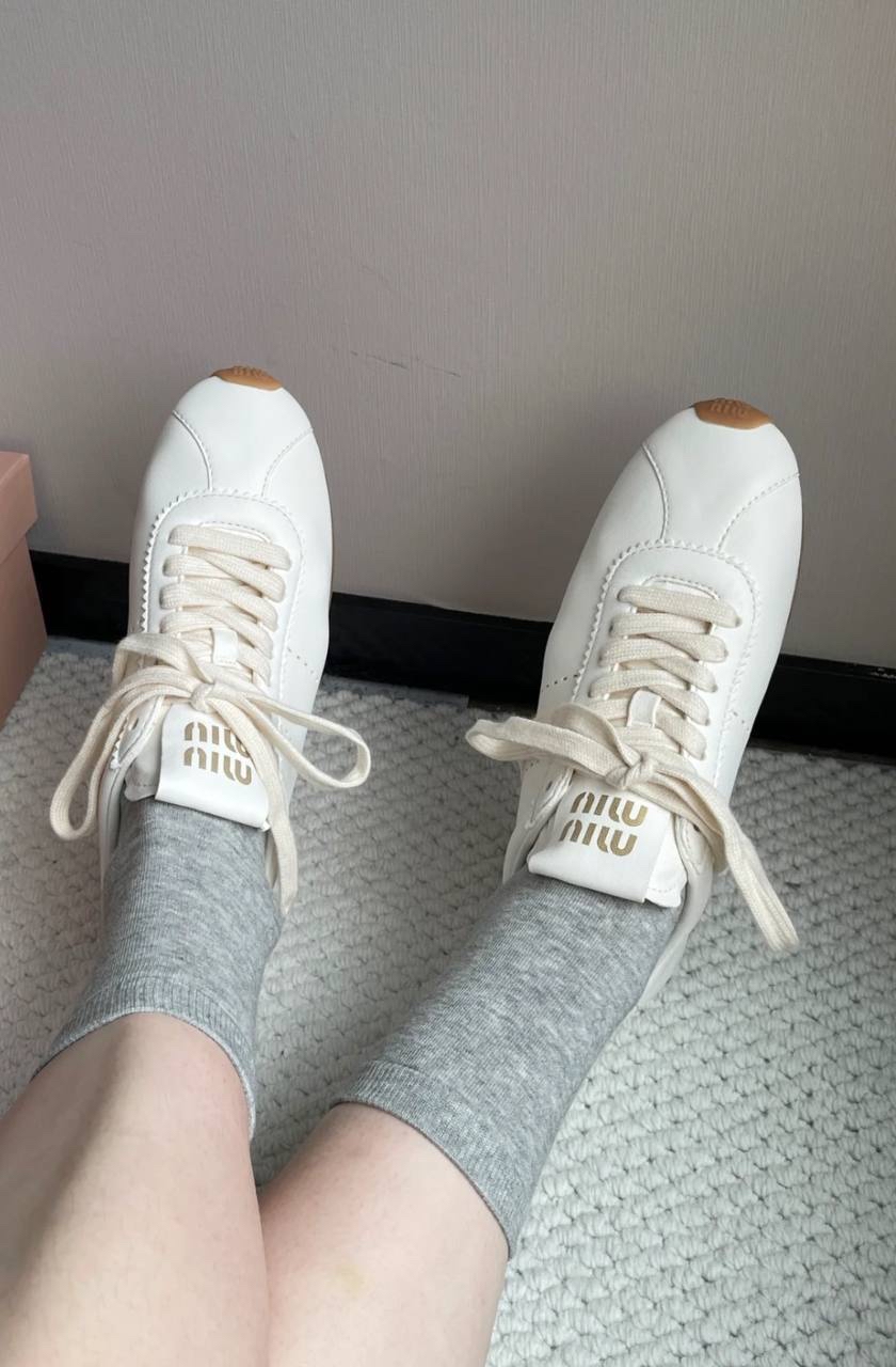 限時優惠✨訂貨📮MIUMIU PLUME sneaker    Size 36/36.5/38/38.5/40